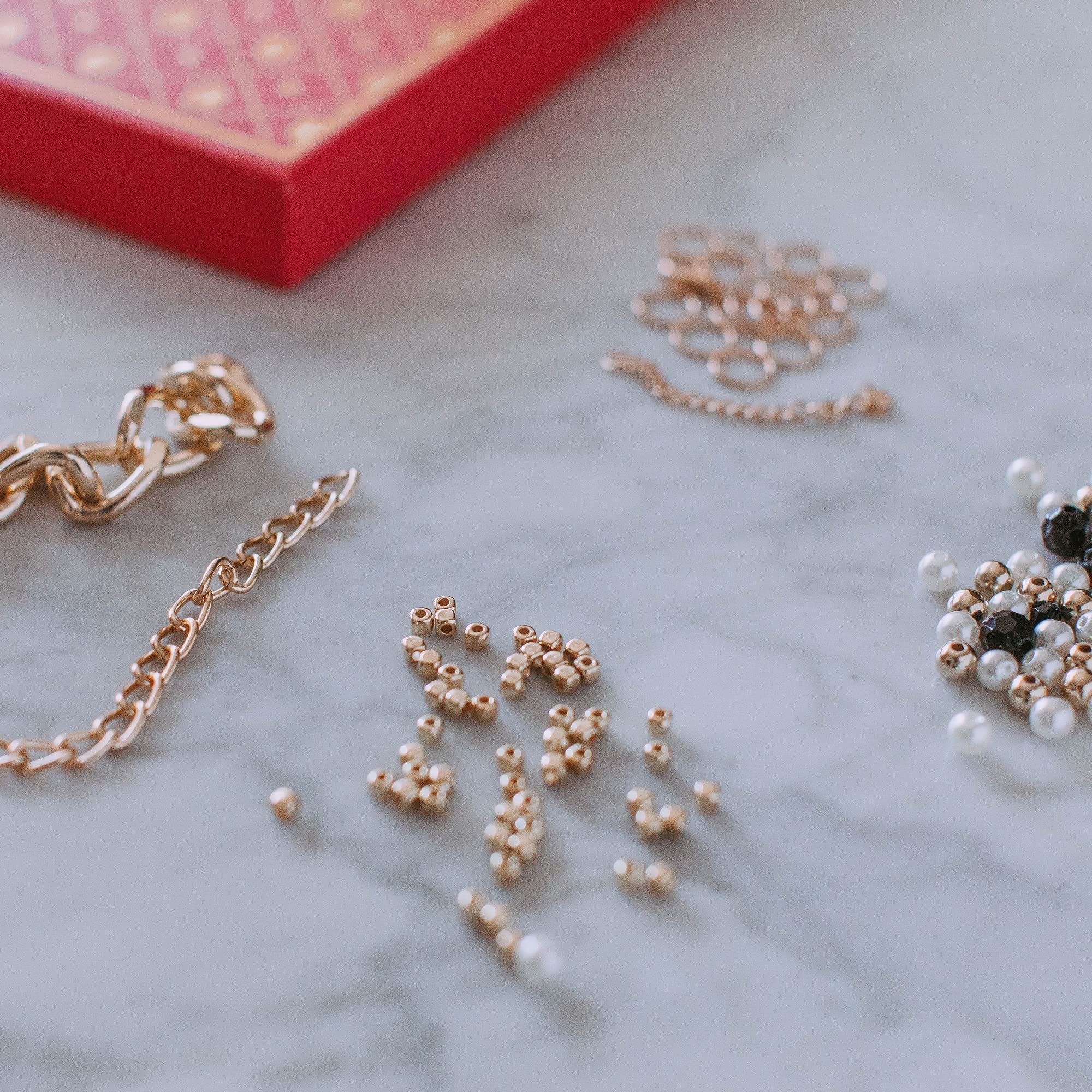 Make It Real Juicy Couture DIY Bracelet Kit - 12 Charms for Up to 5 Bracelets - Fine Motor Skills Activity for Girls Ages 8+ - Perfect for Birthday Gifts, Craft Parties & Creative Play