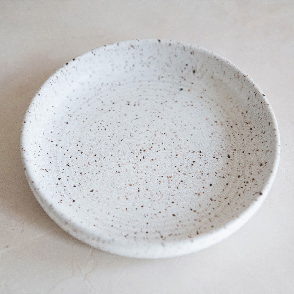 Speckled Ceramic Flat Bowl - Elegant Serving Dish for Salads, Pasta & Desserts - Perfect for Dining & Entertaining