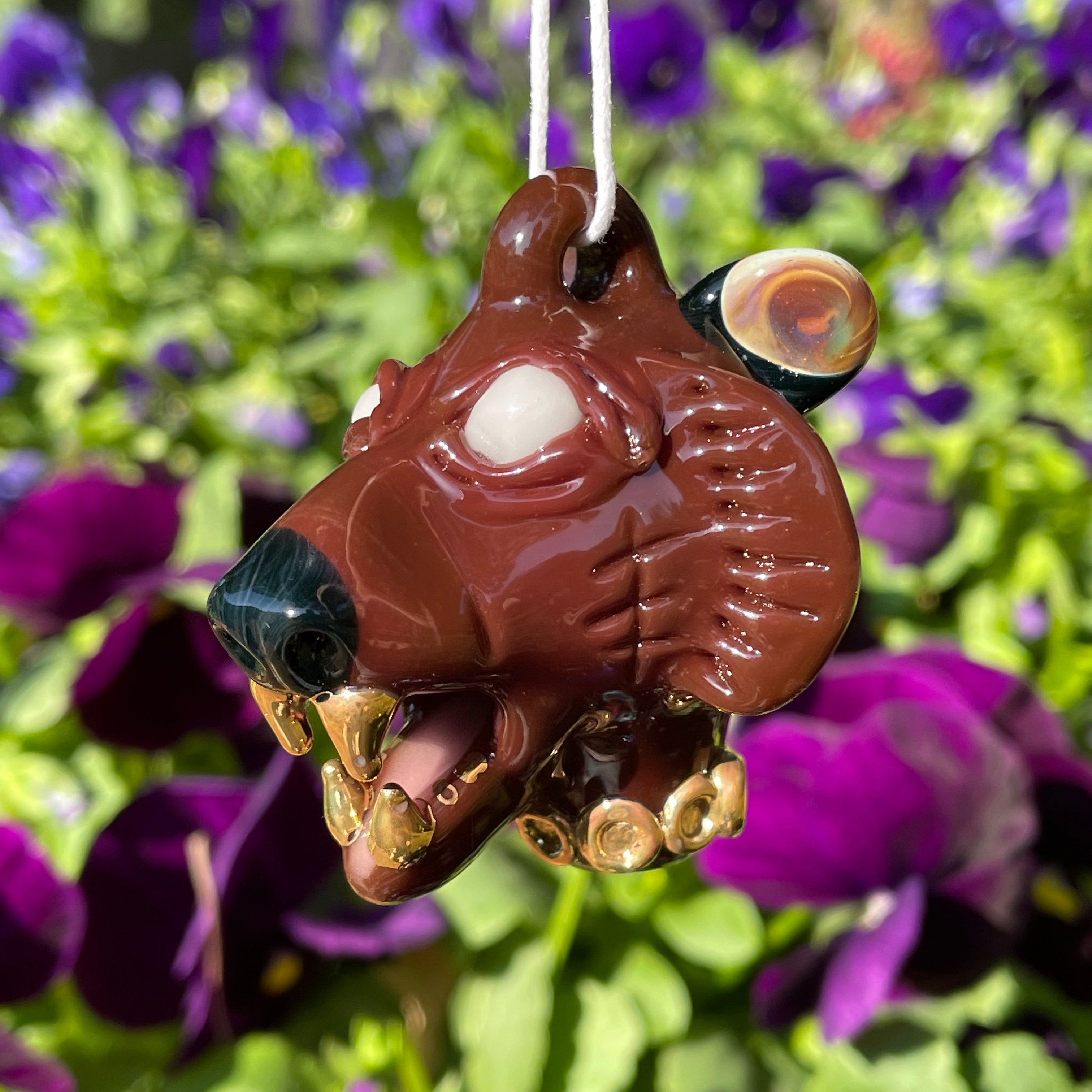 Sparkling Glass Grizzly Bear Pendant Necklace - Elegant Jewelry for Women, Perfect for Gifts, Parties & Outdoor Adventures