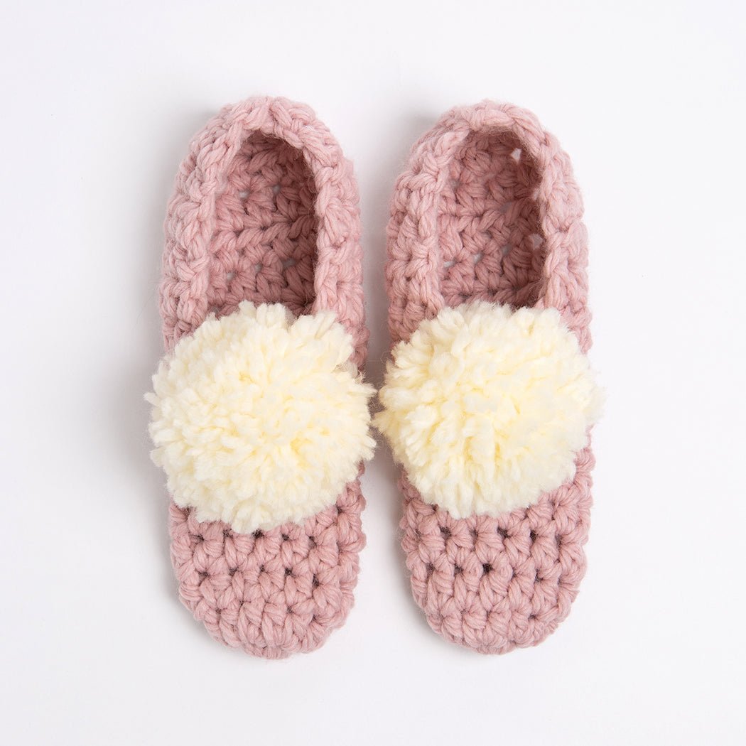 Crochet Slippers Kit with Pocket Book - Silver Level | DIY Home Craft Project for Beginners & Advanced Crocheters | Perfect for Gifts, Relaxation & Cozy Home Decor