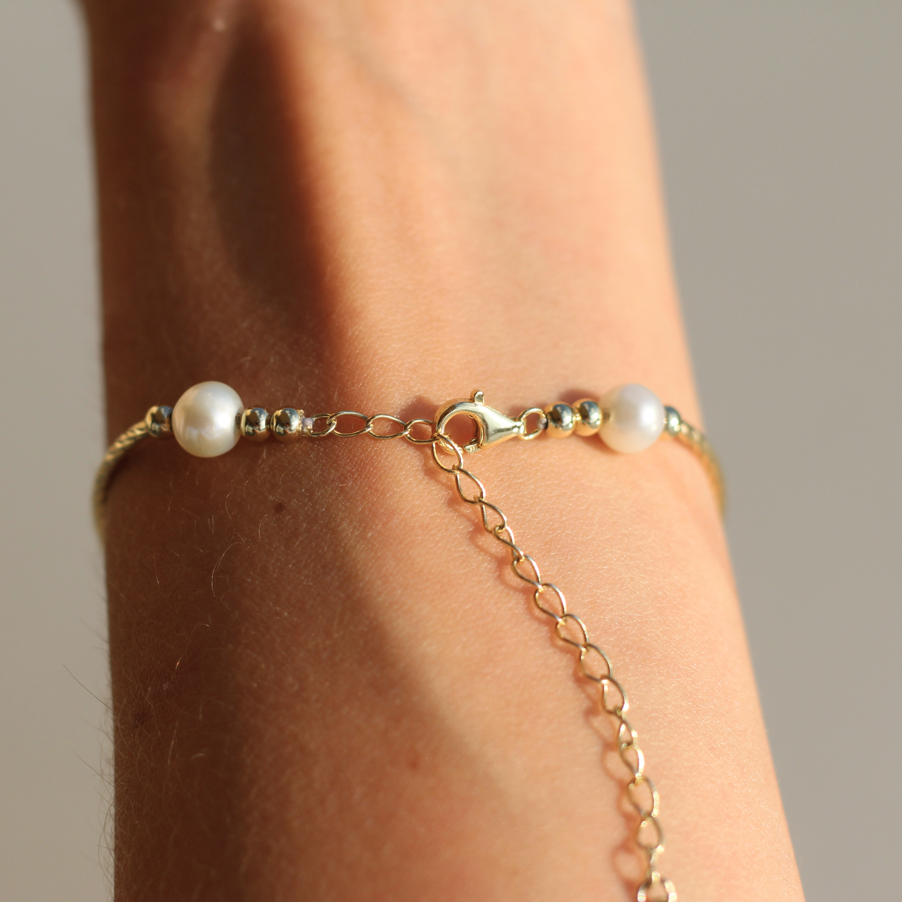 Golden Sands Pearl Bracelet - Elegant Beaded Jewelry for Women, Natural Freshwater Pearls, Adjustable Wrap Bracelet - Perfect for Weddings, Parties & Everyday Wear