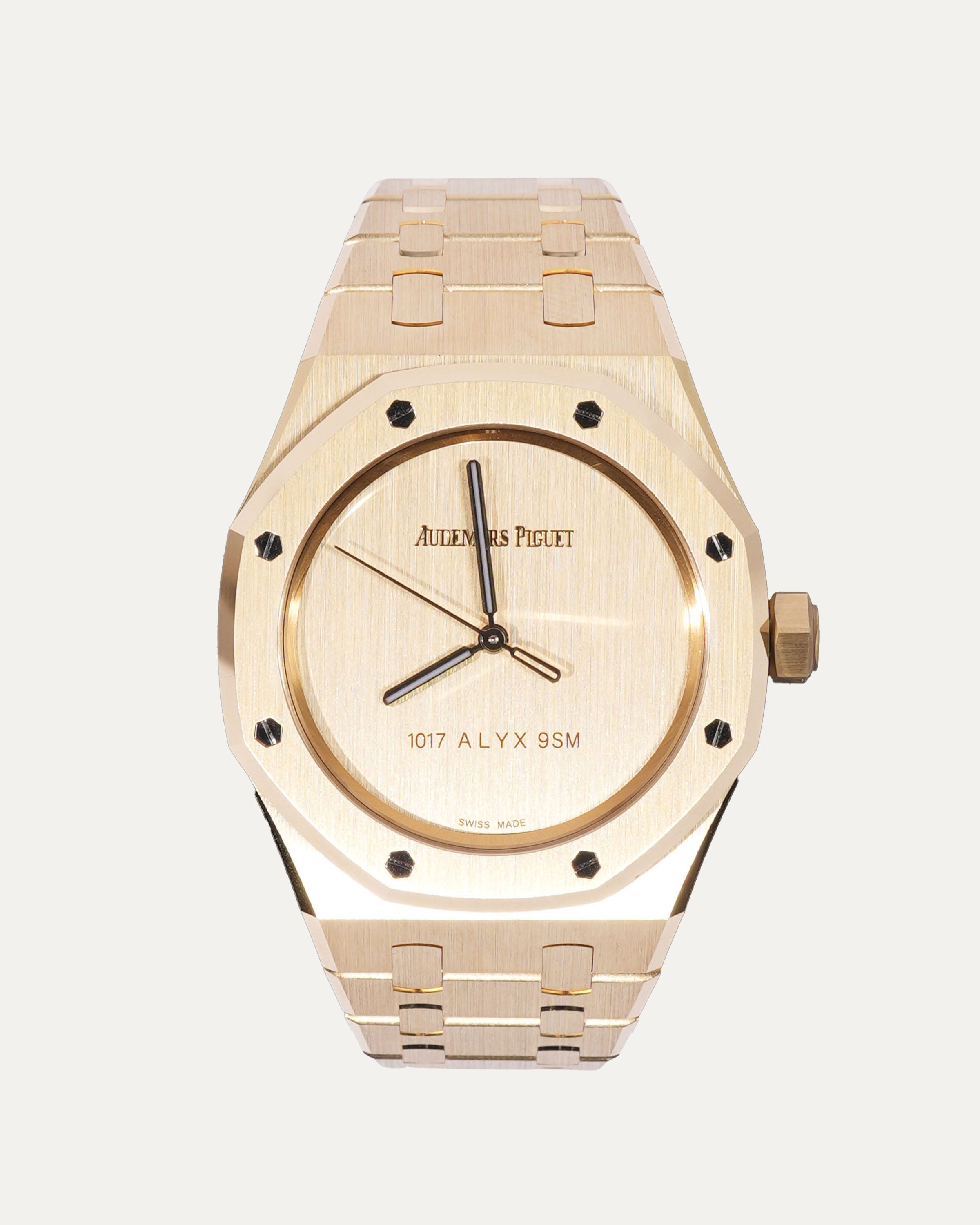 1017 ALYX 9SM Yellow Gold Royal Oak Self-Winding 37mm Watch - Luxury Automatic Timepiece for Men, Perfect for Formal Events & Business Occasions