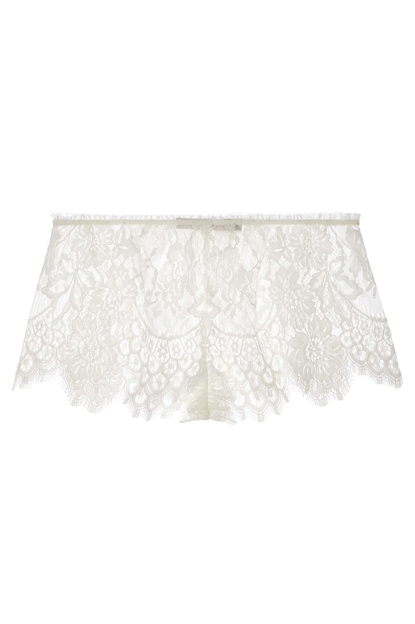 Elegant Black Swan Queen Scalloped Lace Shorts - Women's Fashion Lingerie & Sleepwear for Romantic Nights & Boudoir Photography