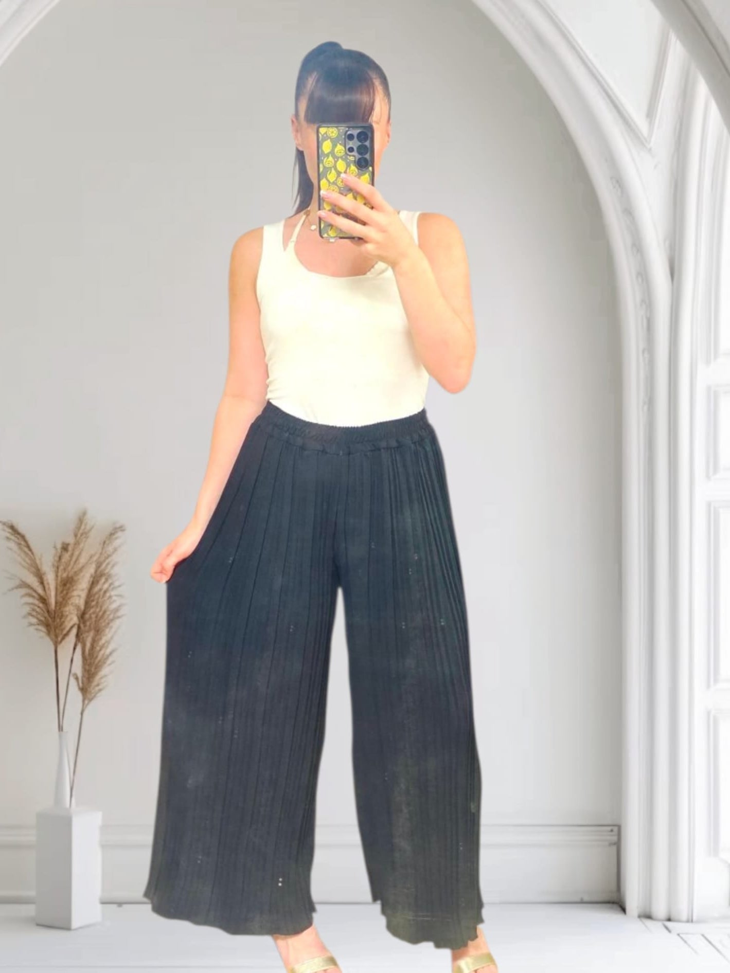 Paris Pleated Trousers for Women - High Waist Black Dress Pants for Office Work & Casual Outfits | Comfortable & Stylish Wide Leg Trousers
