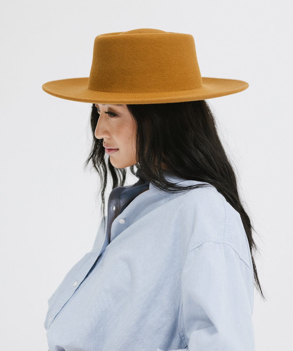 Stylish Ginger Gambler Hat for Men & Women - Vintage Western Cowboy Hat - Perfect for Halloween, Cosplay, and Country Music Festivals