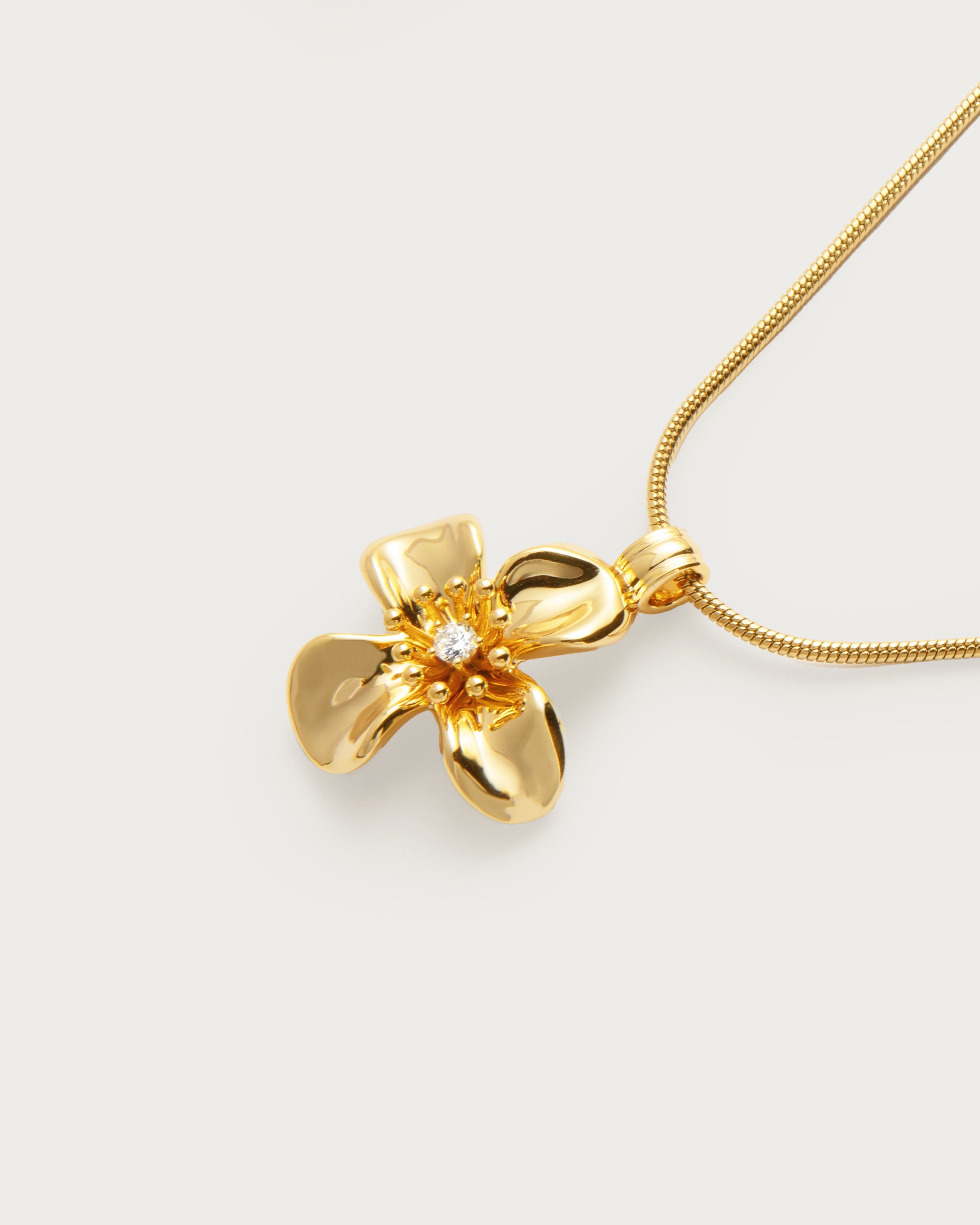 Cruz Floral Necklace for Women - Elegant Flower Pendant Jewelry Gift for Her - Perfect for Weddings, Anniversaries & Everyday Wear
