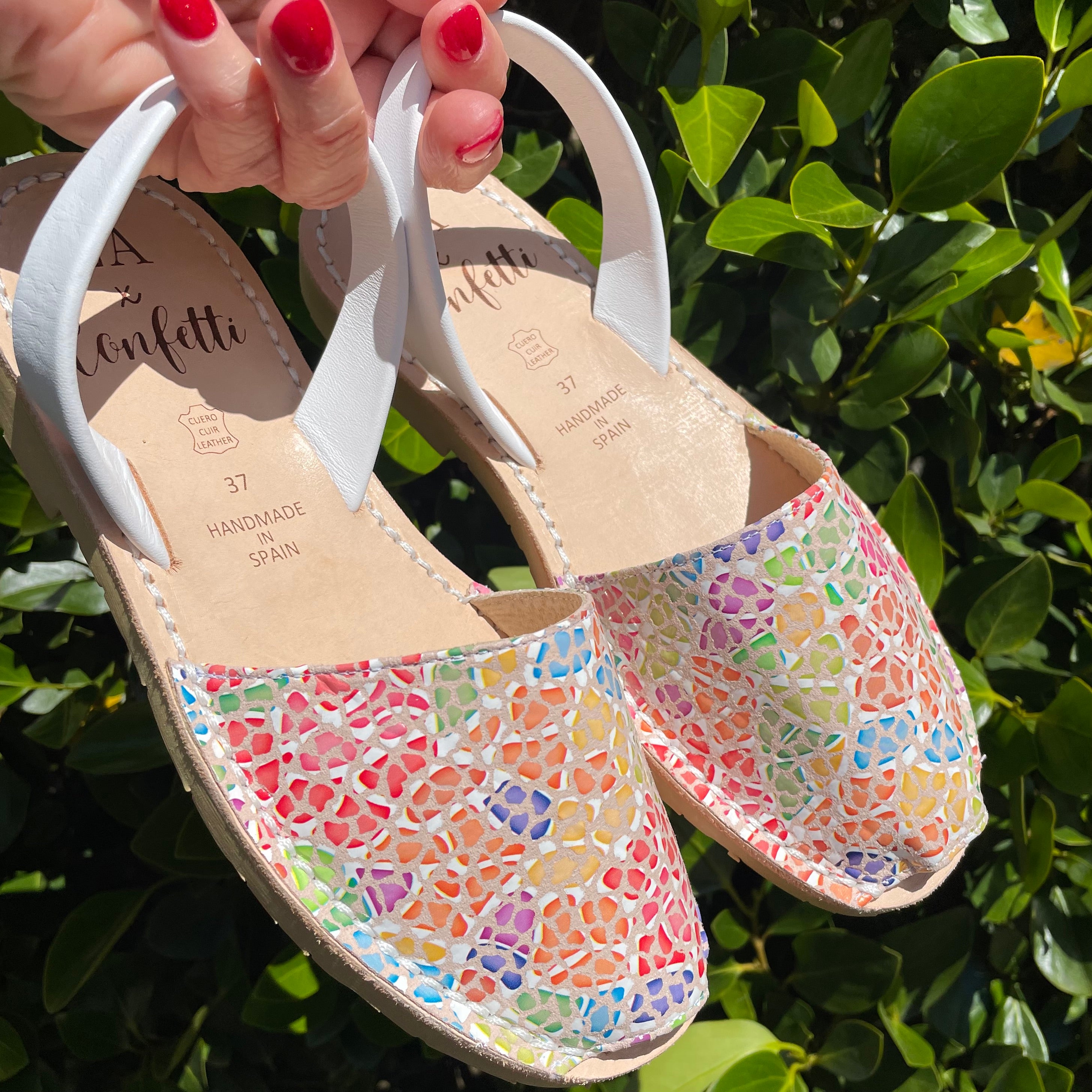 LA x Confetti Classic Avarcas Mosaic Sandals - Women's Comfortable Leather Slip-On Shoes for Summer Beach Walking & Casual Outings