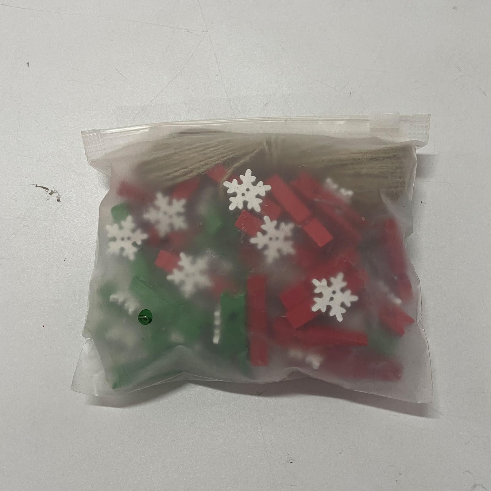 50pcs Christmas Wood Clothespins for Crafts, DIY Cards, Photo Displays & Holiday Decorations - Green Christmas Tree Design - Perfect for Scrapbooking, Gift Wrapping & Party Favors
