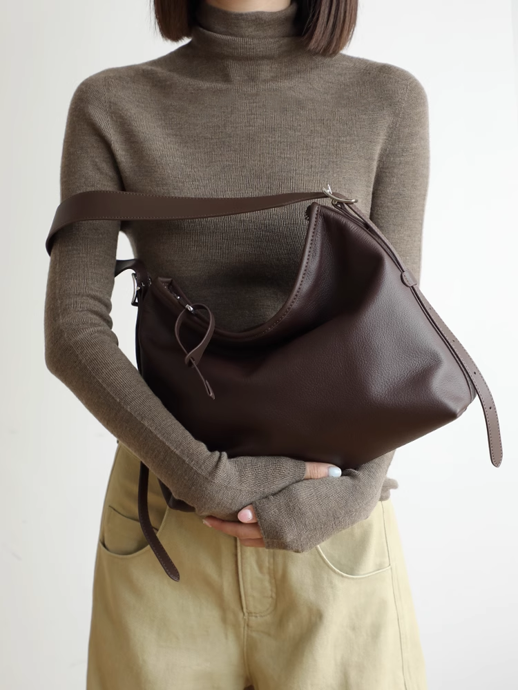 Stylish & Durable Women's Shoulder Bag - Fashionable Crossbody Purse for Daily Use, Work & Travel | Perfect for Office, Shopping & Outings