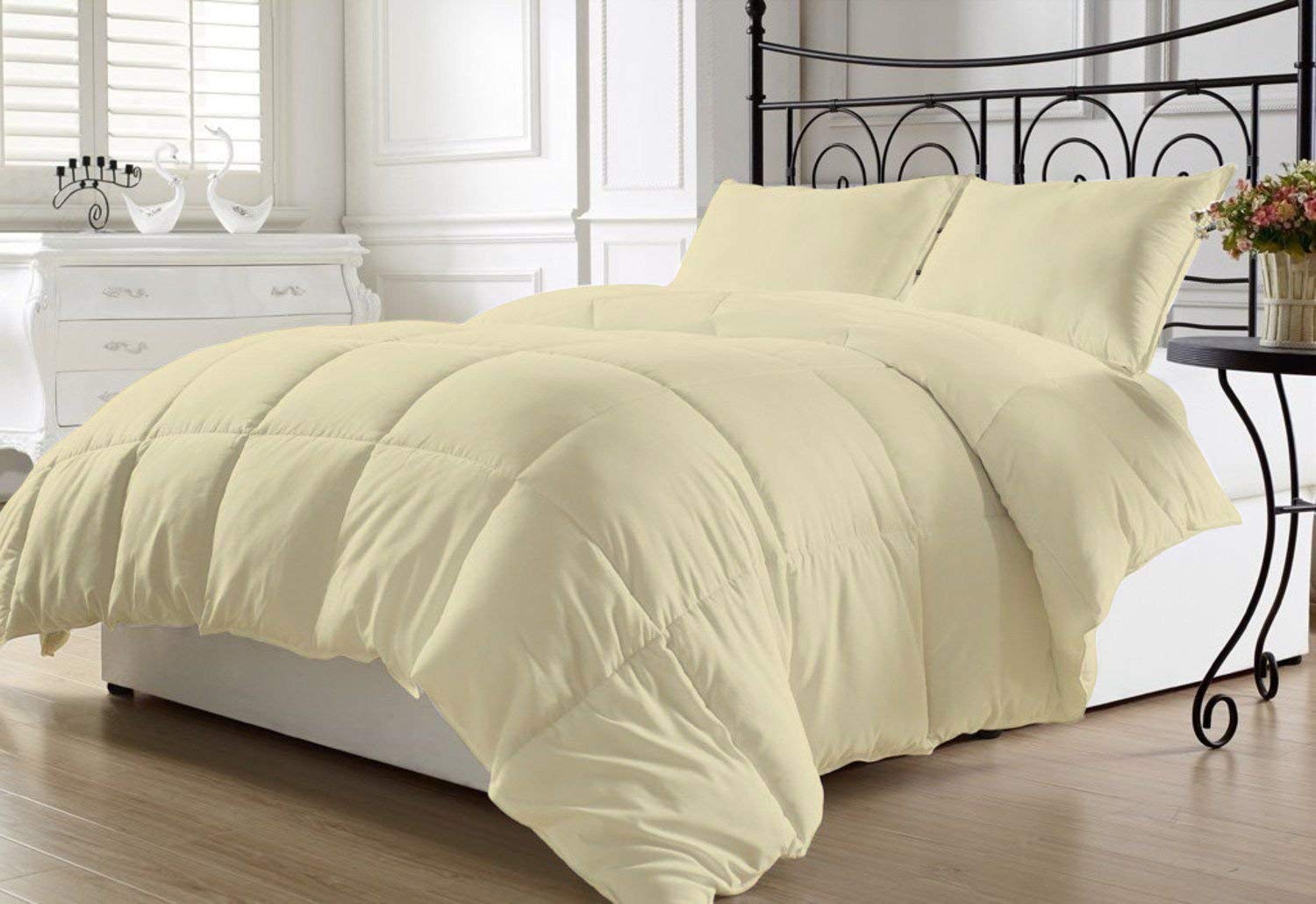 Premium 800 Thread Count 100% Egyptian Cotton Down Alternative Comforter - Queen/Full Size (90