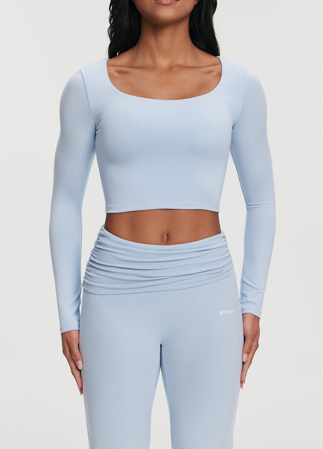 Cropped Round Neck T-Shirt for Women - Soft & Stretchy Casual Short Sleeve Top - Perfect for Summer, Outfits, and Layering
