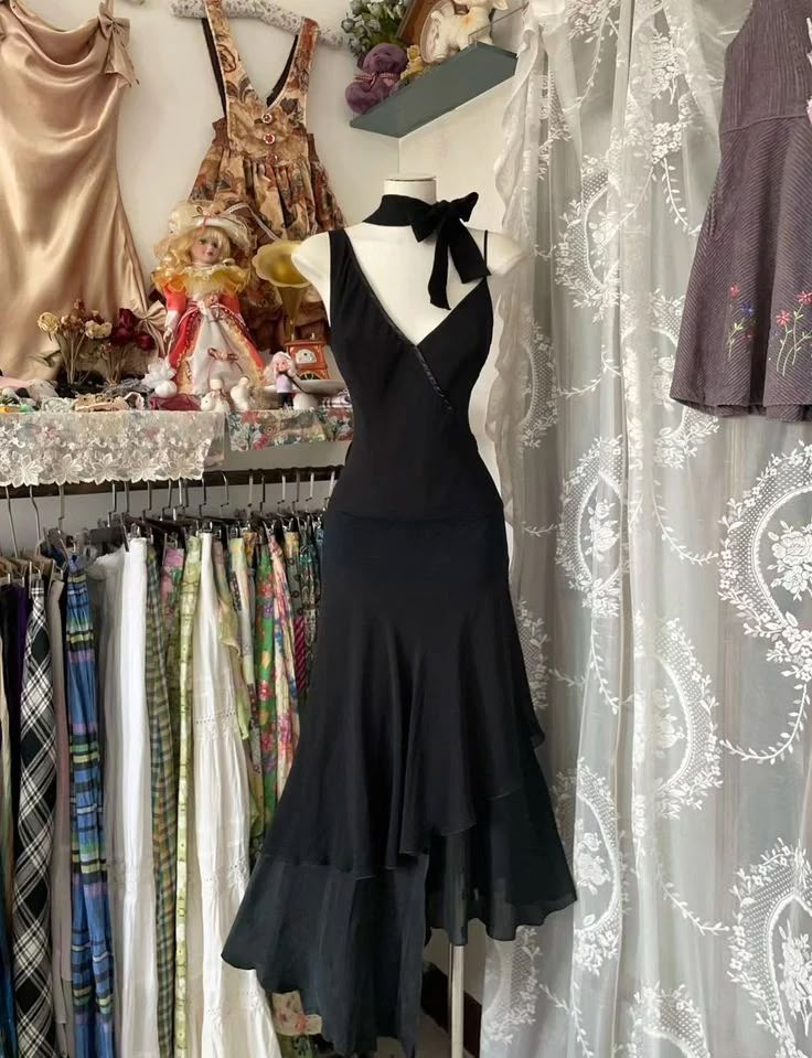 Elegant Ruffle Black A-Line Prom Dress J6383 - Formal Evening Gown for Homecoming, Wedding, Party & Special Occasions