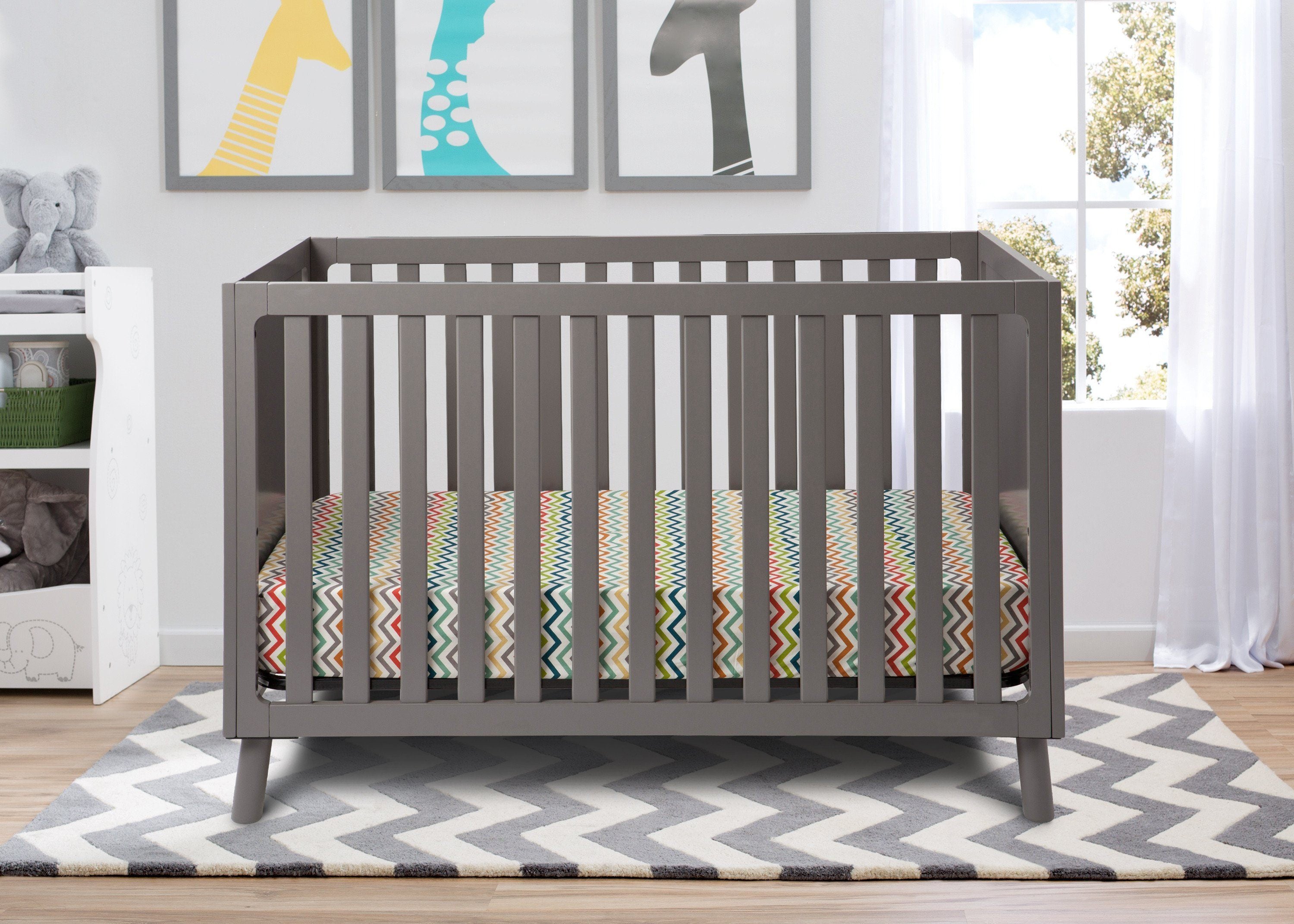 Manhattan 3-in-1 Convertible Baby Crib - Toddler Bed & Daybed - Modern Nursery Furniture for Newborns & Kids - Perfect for Small Spaces & Growing Families