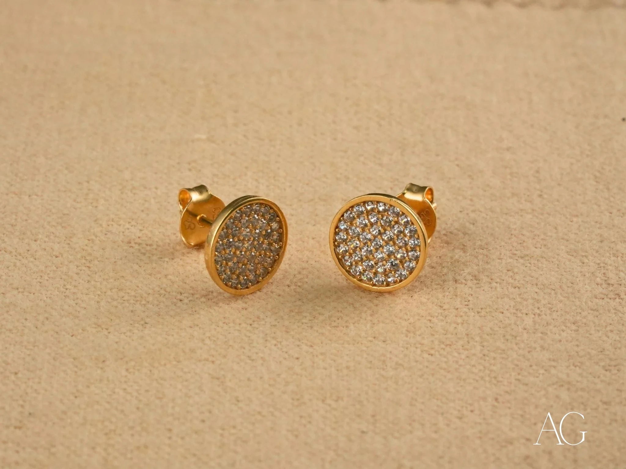 18k Gold CZ Round Earrings - Sparkling Cubic Zirconia Stud Earrings for Women, Elegant Gift for Birthday, Anniversary & Valentine's Day | Perfect for Parties, Weddings & Evening Events