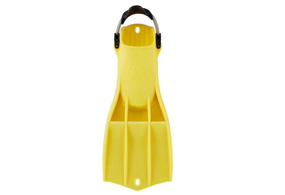 Apeks RK3 Scuba Diving Fins - Lightweight & Comfortable for Snorkeling, Freediving & Spearfishing | Perfect for Warm Water & Travel