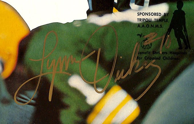 Lynn Dickey Packers Signed September 3rd 1976 Football Game Program - Authentic Collectible Memorabilia for NFL Fans and Sports Enthusiasts - Perfect for Display in Man Caves, Sports Bars, and Memorabilia Collections