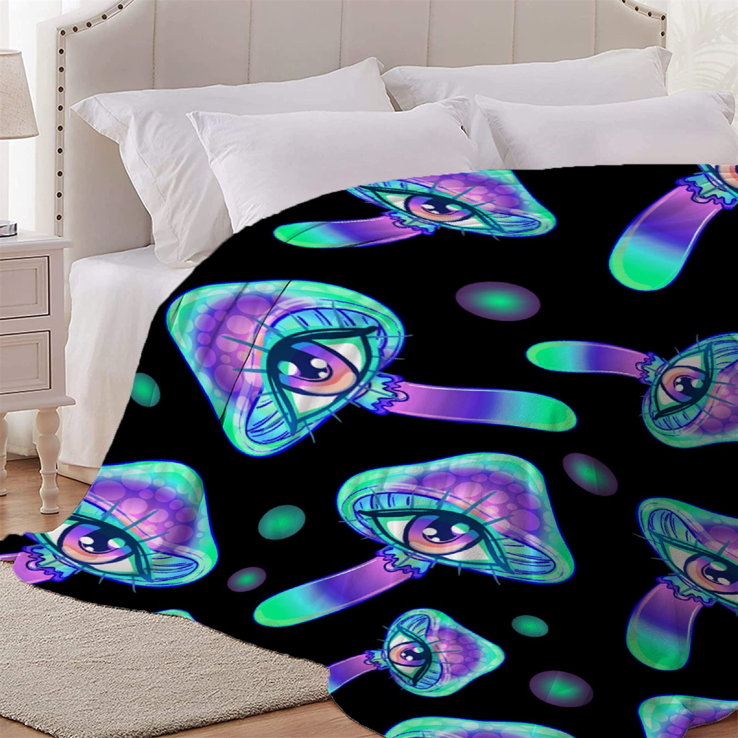 Psychedelic Mushroom Print Throw Blanket - Ultra Soft Flannel Fleece Blanket for Gifts, Cozy Lightweight Plush Blanket for Couch, Sofa & Bed - All Season XL 120x90 Inches - Perfect for Family Movie Nights & Camping Trips