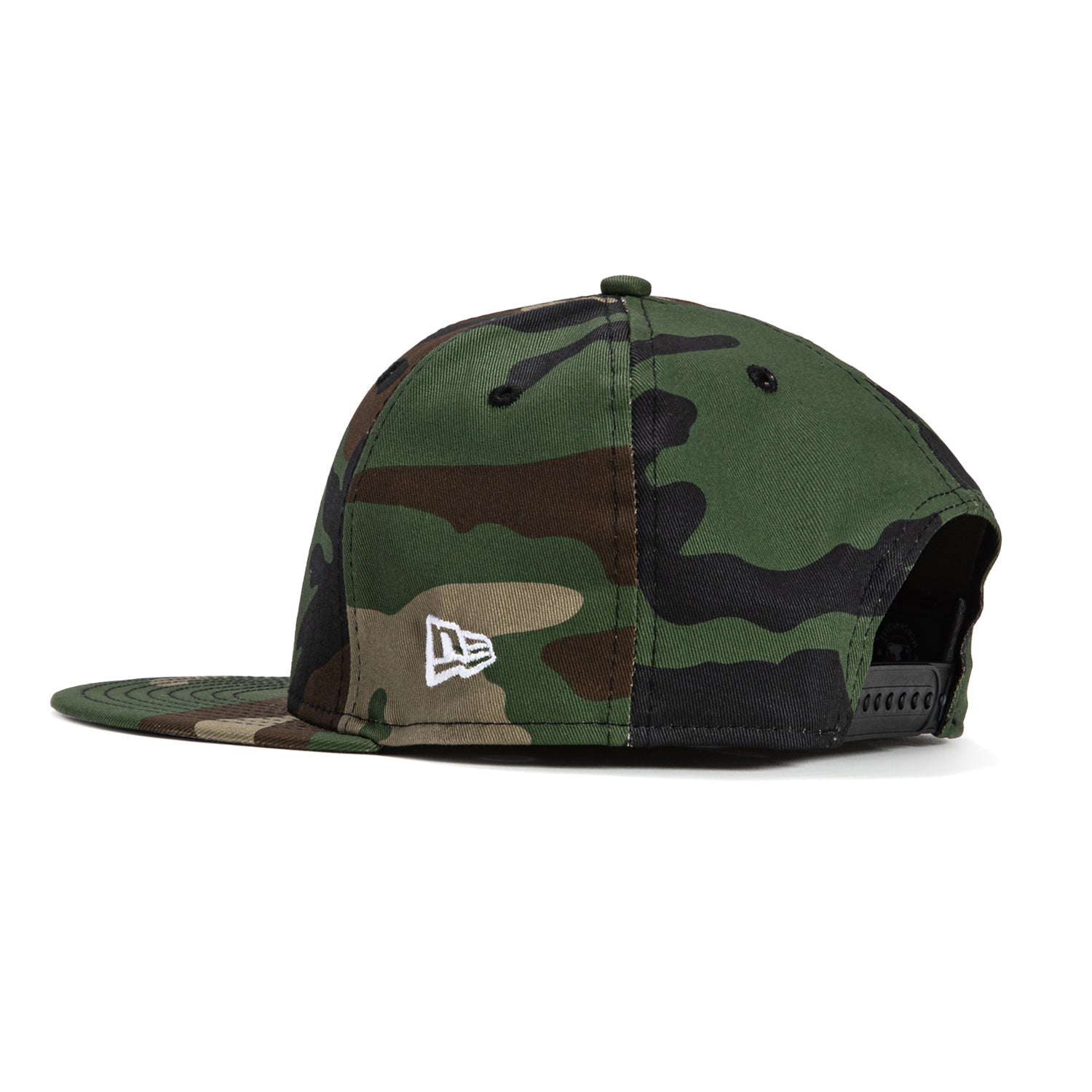 New Era 9Fifty MLB Basic New York Yankees Snapback Hat - Camouflage & White - Official Licensed Baseball Cap for Men & Women - Perfect for Games, Streetwear & Casual Outfits