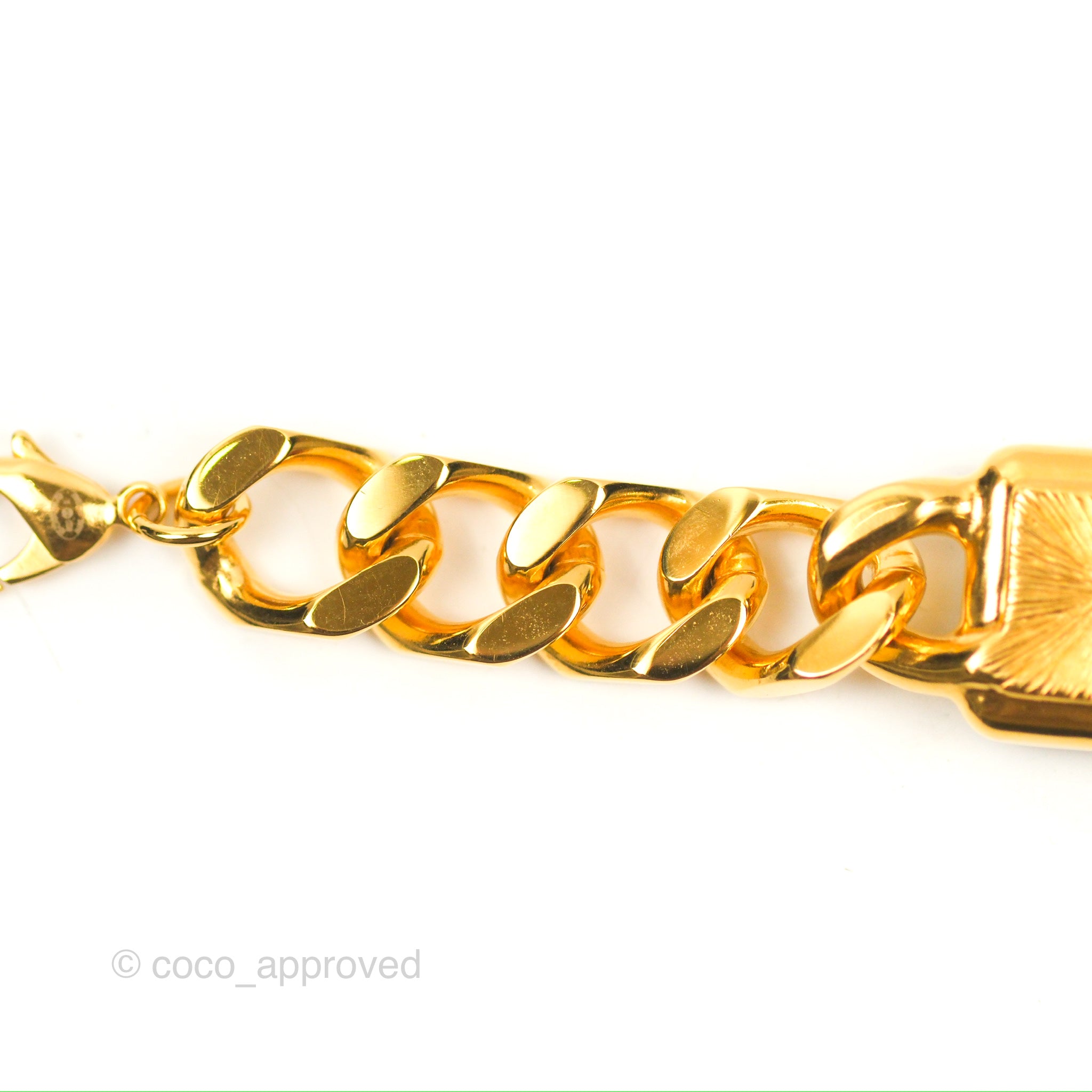 Chanel Chain CC Green Resin Bracelet in Gold Tone 20K - Elegant Fashion Jewelry for Women, Perfect for Parties, Weddings & Special Occasions