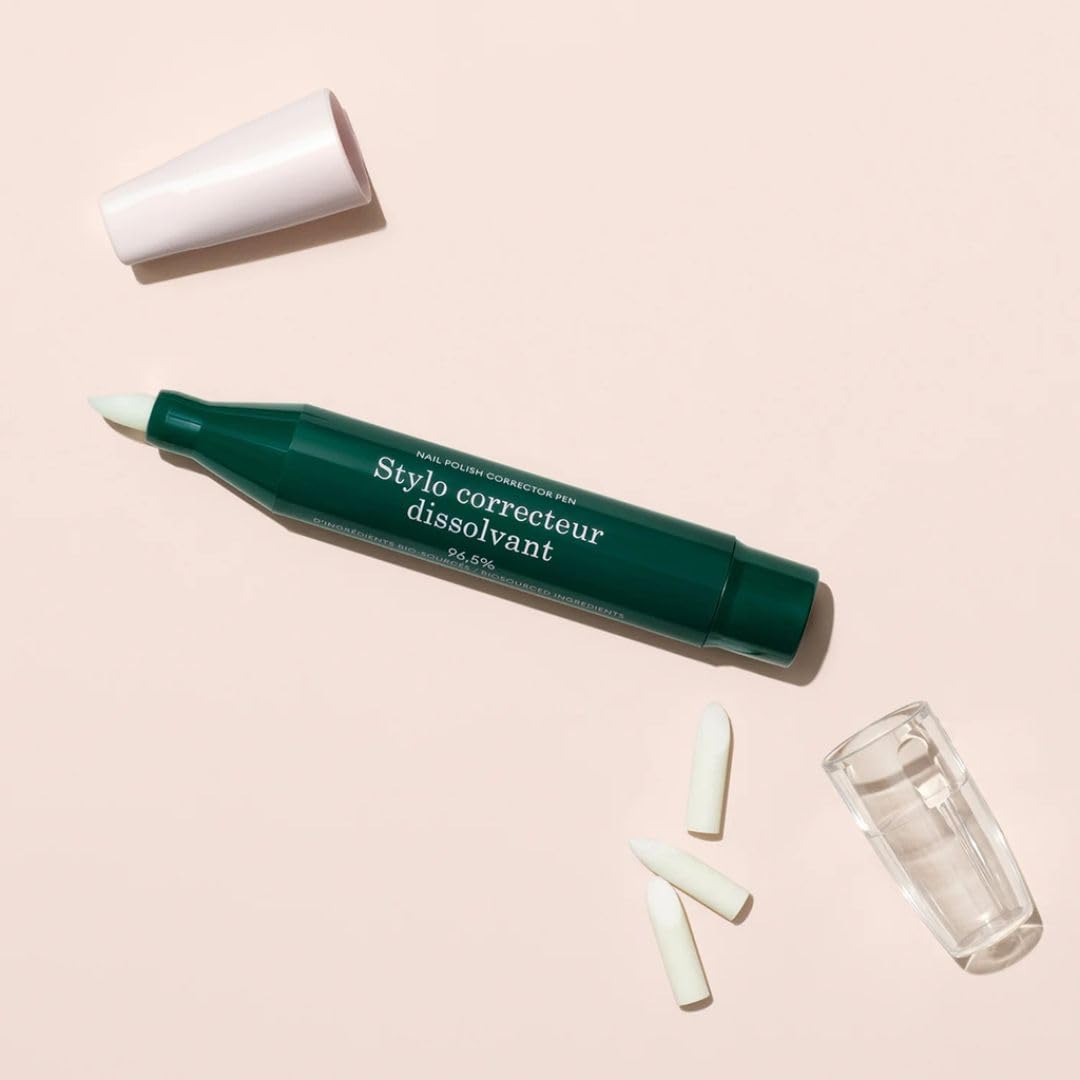 MANUCURIST Green Flash Gel Polish Corrector Pen - Acetone-Free, Plant-Based Nail Polish Remover with 3 Refills - Perfect for DIY Gel Nail Art at Home, Salon & Travel - Essential Gel Nail Polish Accessory Kit
