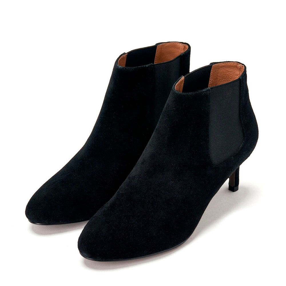 Women's Black Ankle Boots - Stylish & Comfortable Low Heel Booties for Fall & Winter | Perfect for Casual Outfits, Work & Date Nights
