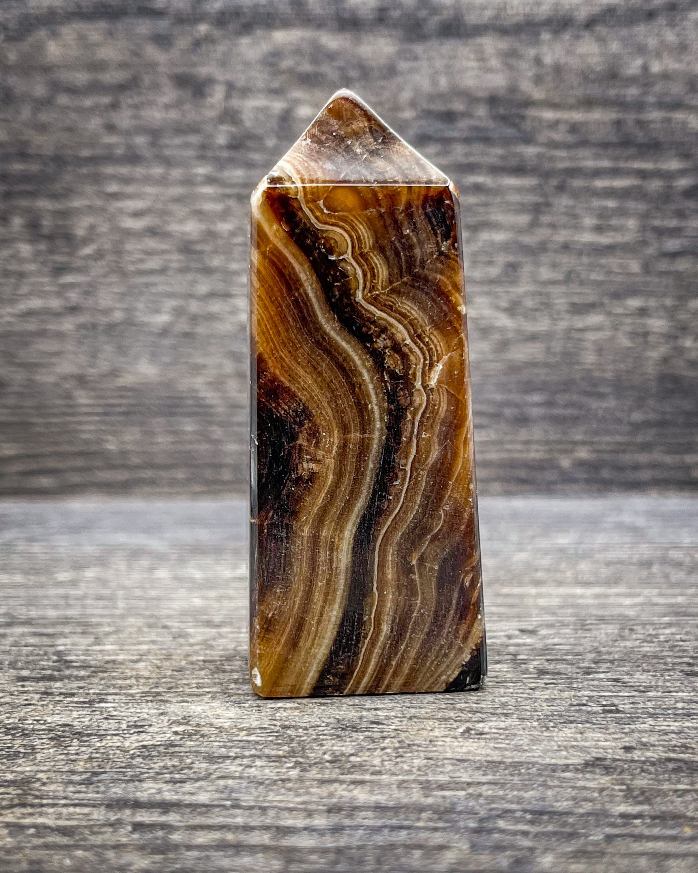 Brown Onyx Tower Carving - 131g Handcrafted Stone Sculpture for Home Decor, Meditation & Feng Shui