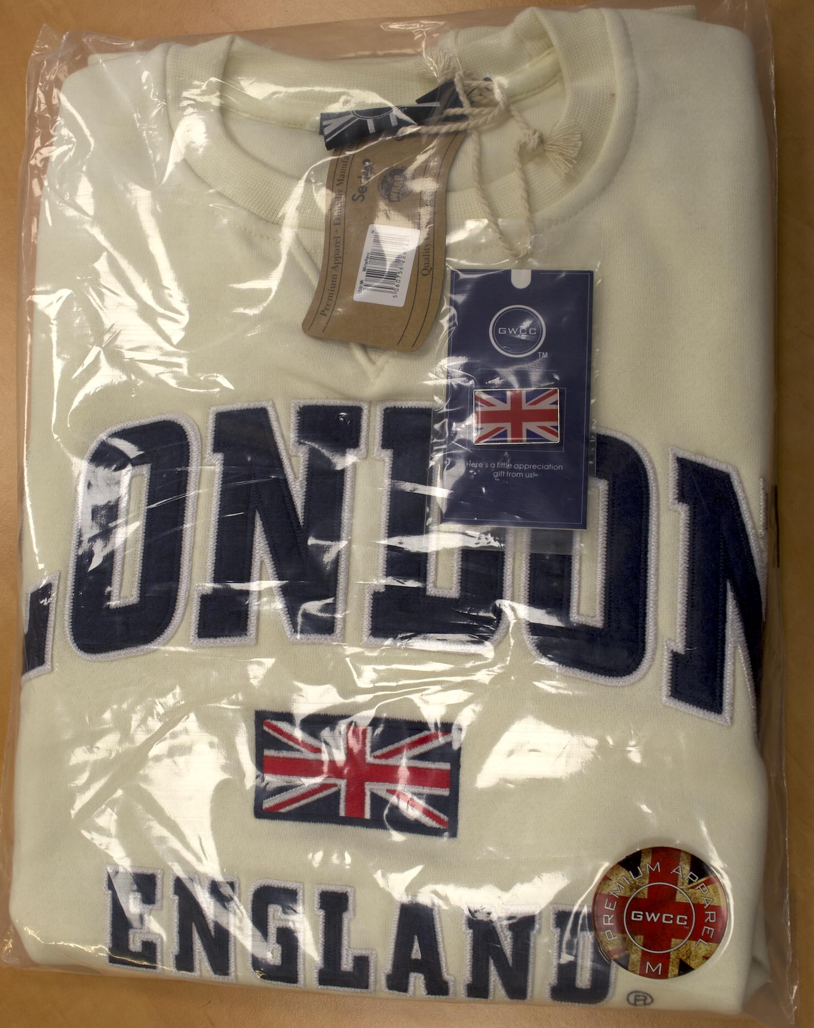 GWCC LE201OWN Unisex London England Applique Embroidery Sweatshirt - Off White with Navy Embroidery - Sizes XS to 4XL - Casual Streetwear & Travel Fashion for Men and Women