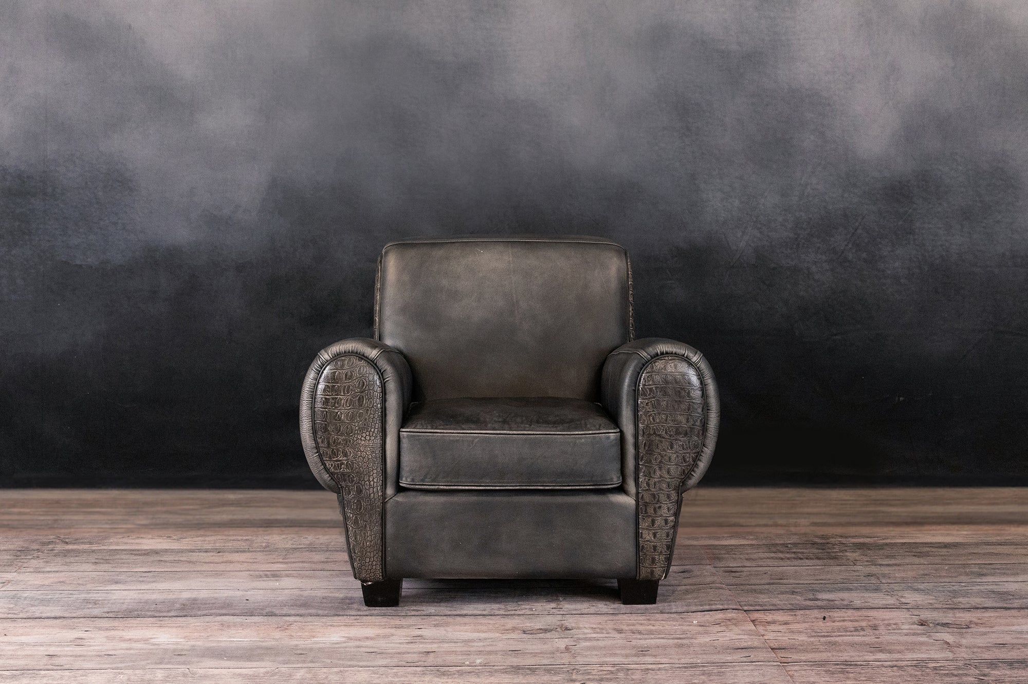 Rock and Roll Chair Croc - Stylish and Comfortable Rocking Chair for Living Room, Nursery, or Patio - Perfect for Relaxing, Nursing, or Reading