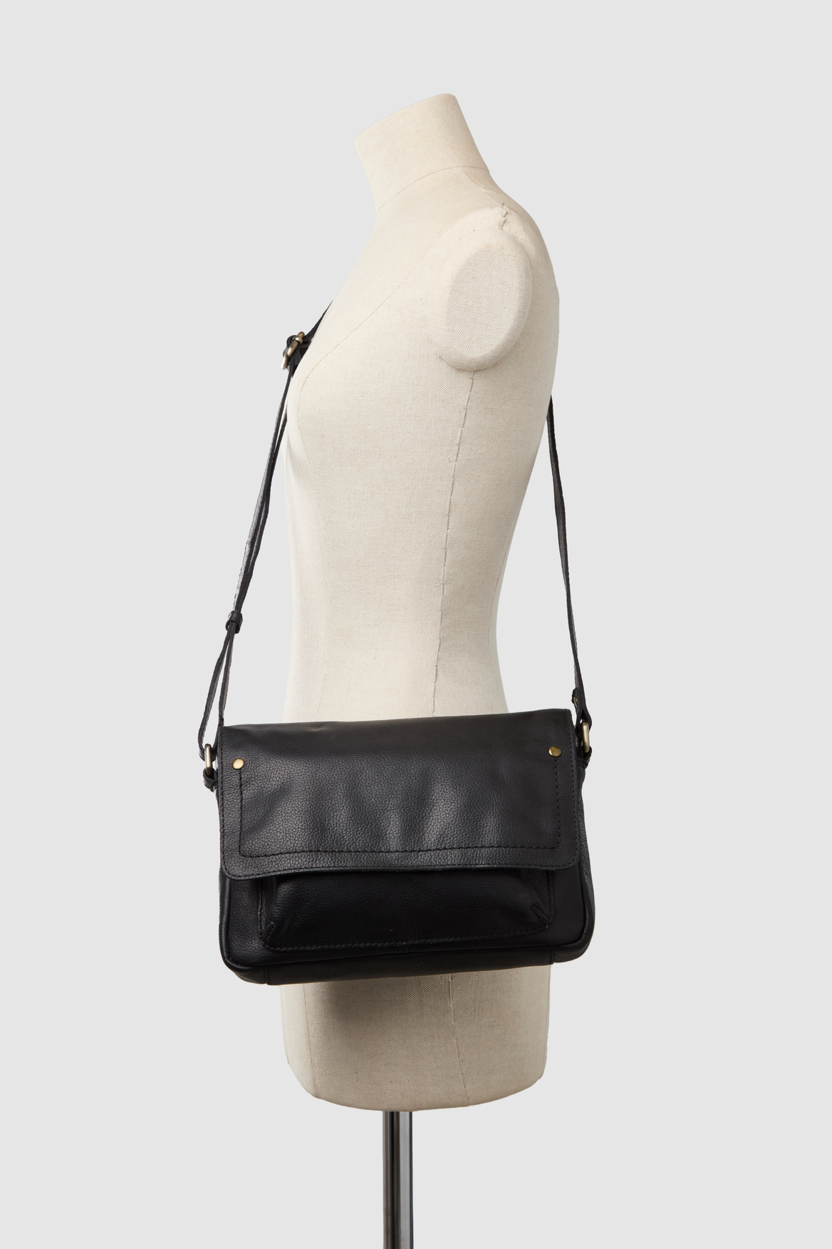 Sol Leather Flap Crossbody Bag for Women - Stylish & Durable Small Shoulder Bag - Perfect for Work, Travel & Everyday Use