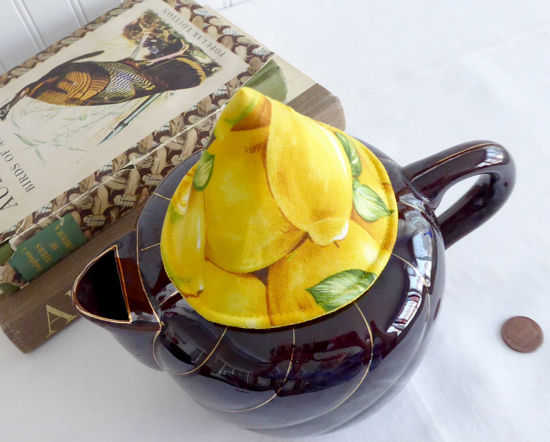 Padded Lid Knob Holder for Teapots - Yellow Ditzy Floral Design Inside - Perfect for Tea Lovers & Kitchen Decor