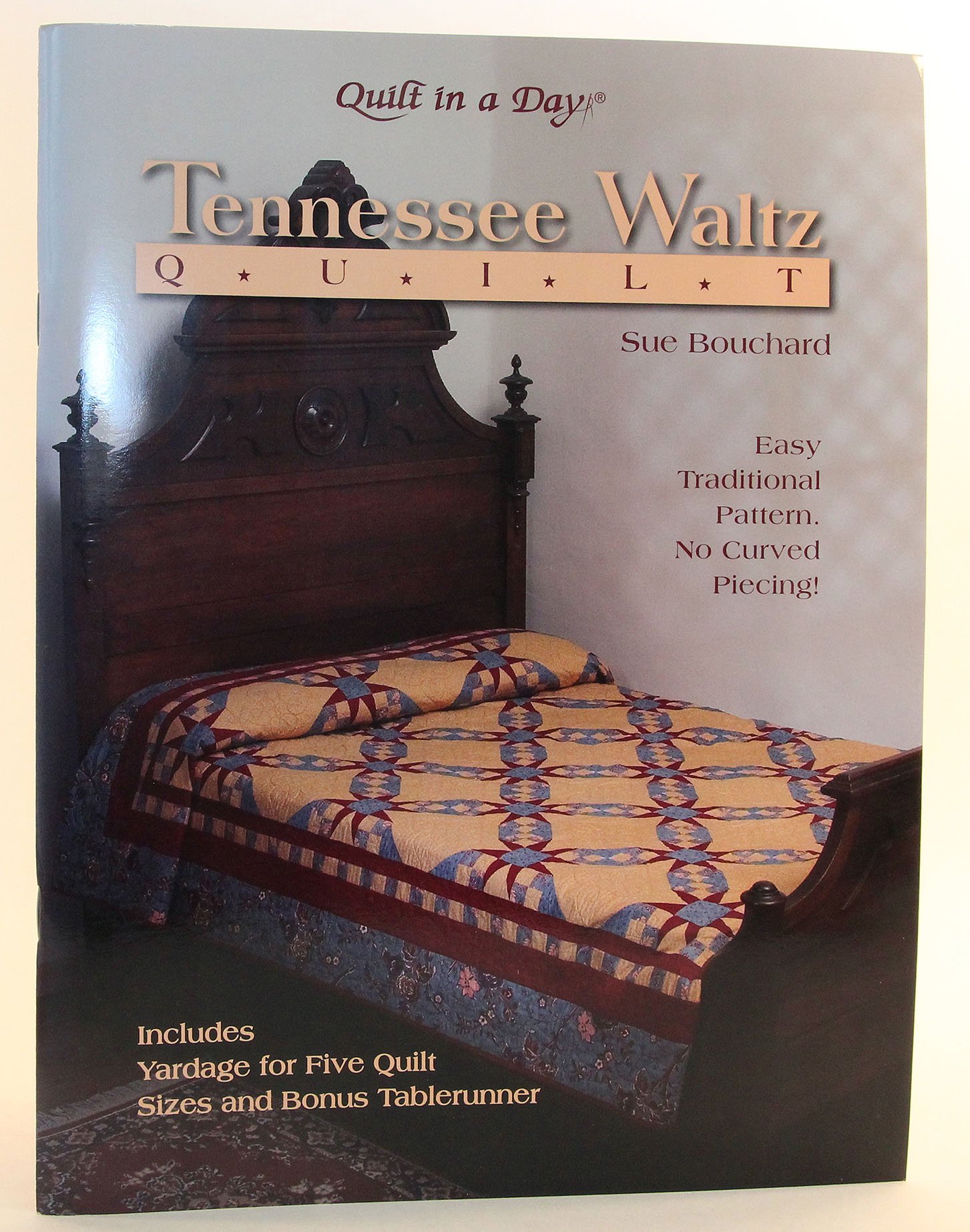 Tennessee Waltz Quilt - Handmade Patchwork Bedspread | Country Style Cotton Quilt for Bedroom Decor, Wedding Gift & Cozy Home Use