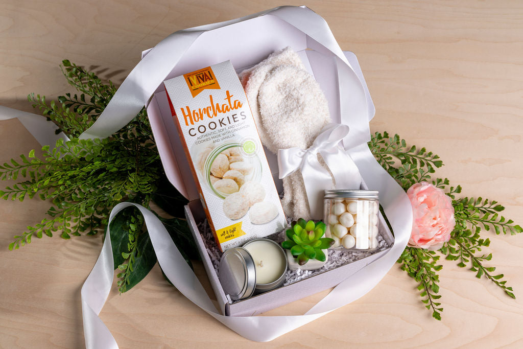 Cozy Winter Gift Set for Women & Men - Perfect for Pampering Yourself or Special Friends & Relatives - Great for Holidays, Birthdays & Housewarming Gifts