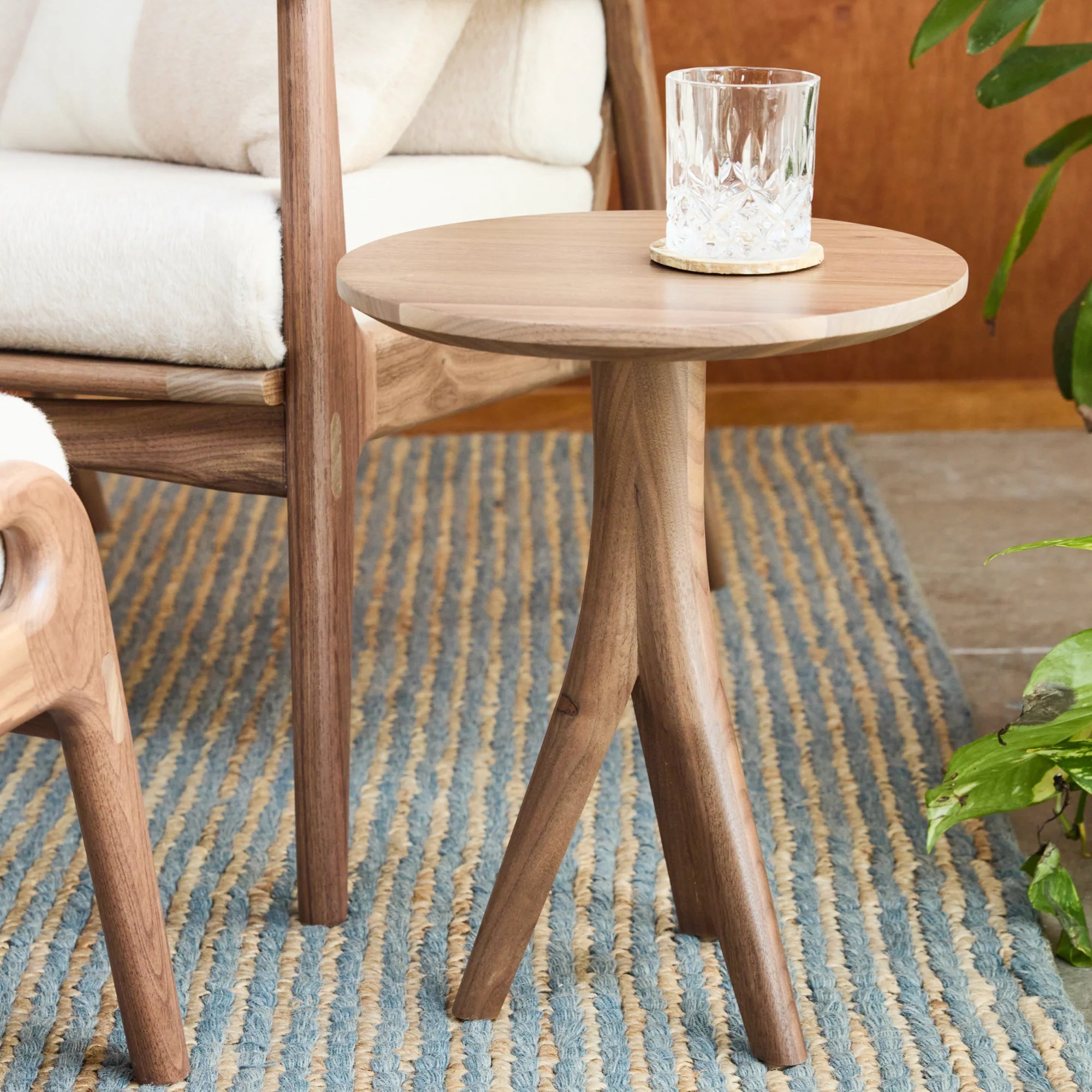 Modern Side Table - Small End Table with Storage Shelf, Nightstand for Bedroom, Living Room, Coffee Table Accent - Wooden Side Table for Home Decor, Office, Dorm
