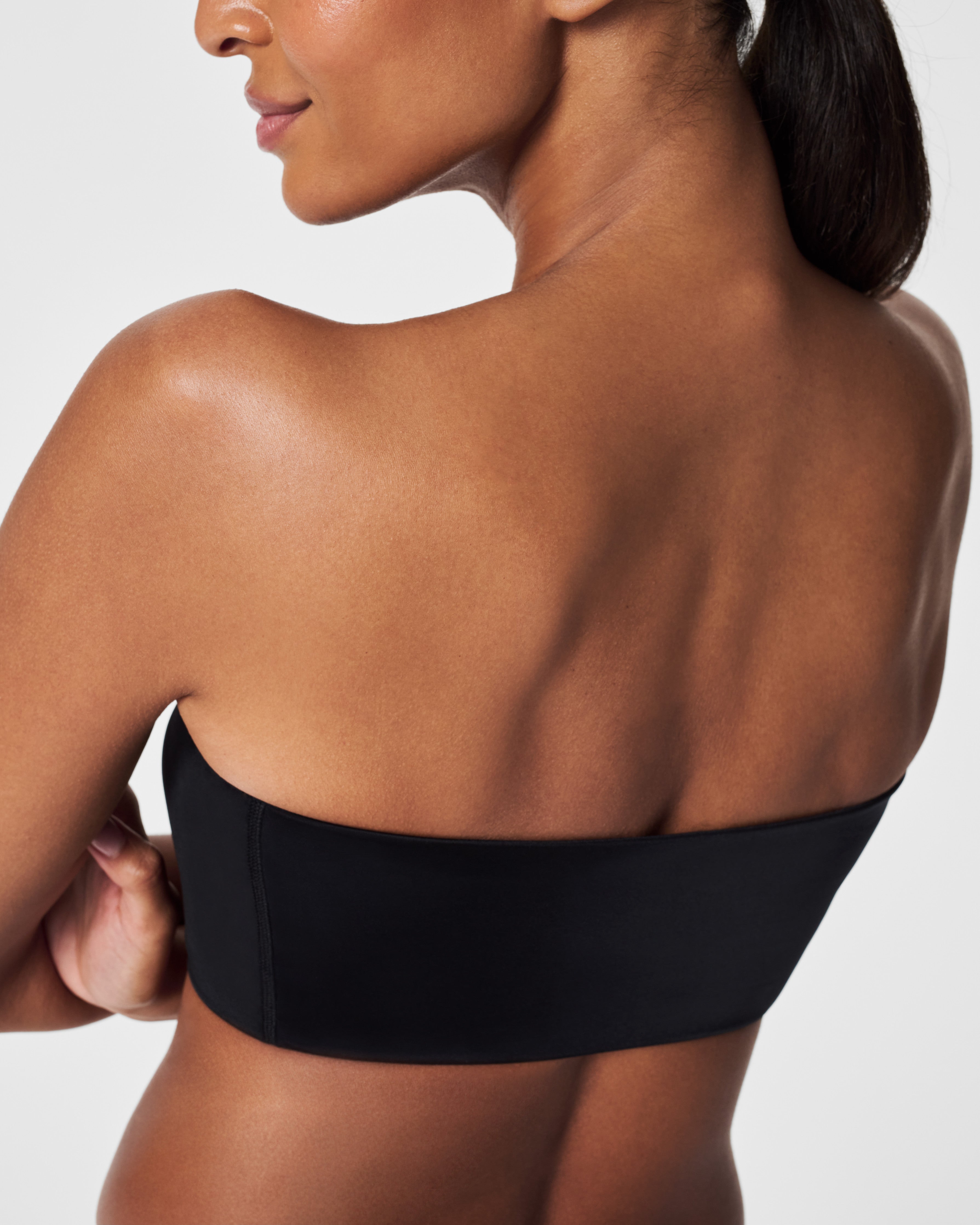 SPANX Smooth™ Bandeau Bra - Seamless Comfort for Everyday Wear - Perfect for Workouts, Yoga & Layering Under Clothes