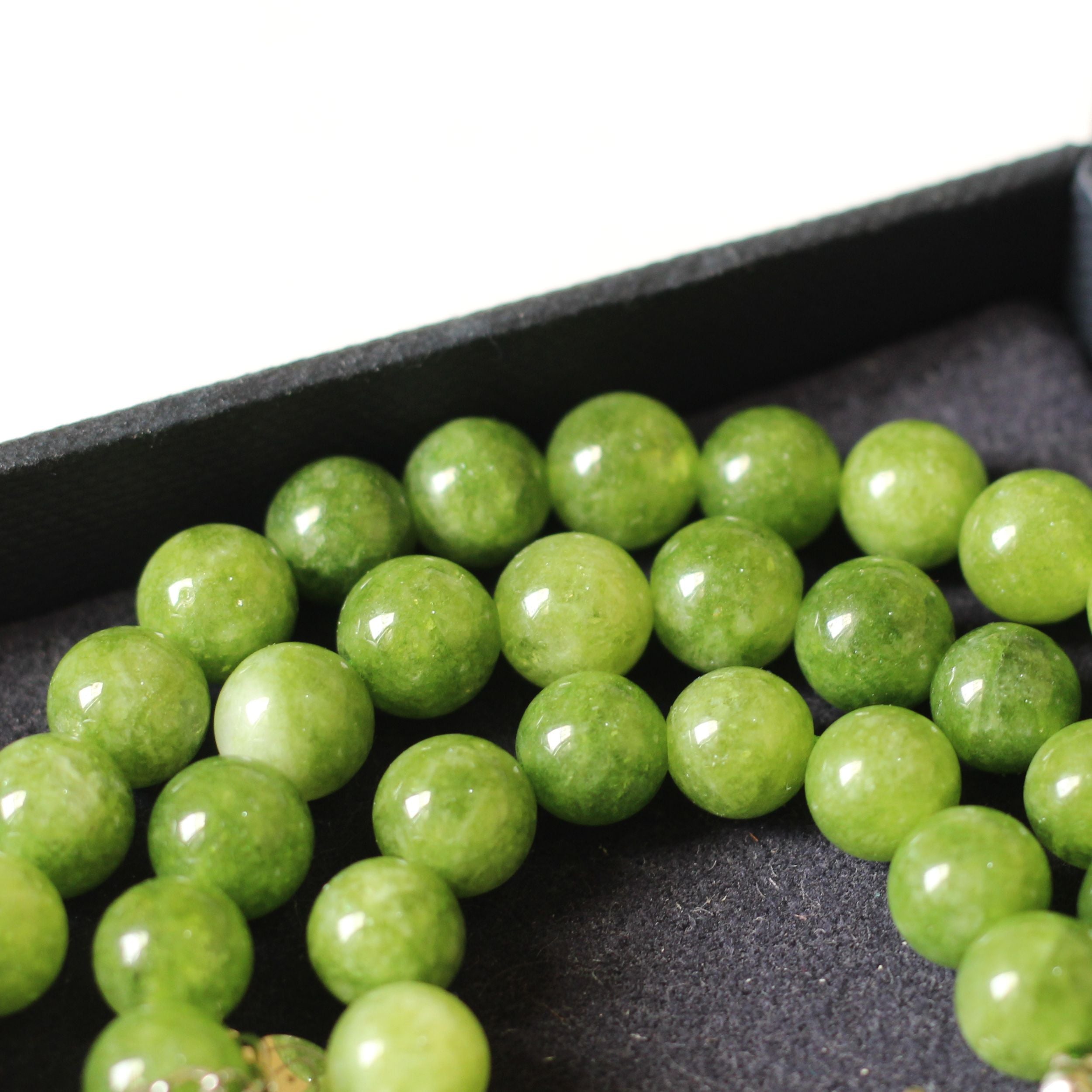 Peridot Beaded Necklace for Women - Natural Gemstone Jewelry, Boho Chic Dainty Layering Necklace - Perfect for Everyday Wear, Gifts & Special Occasions