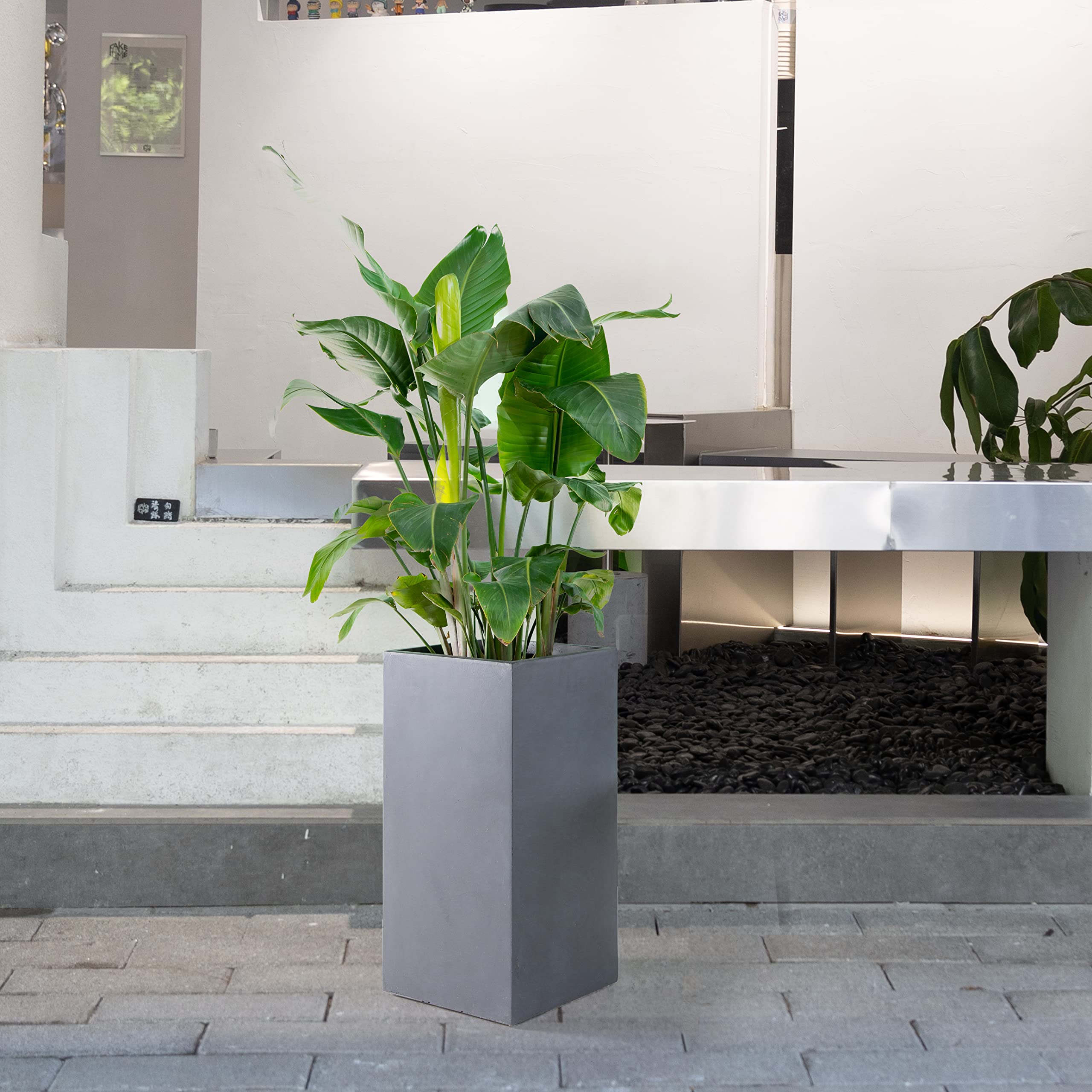 Kante AF0002C-60121 Large Lightweight Concrete Planter - 28