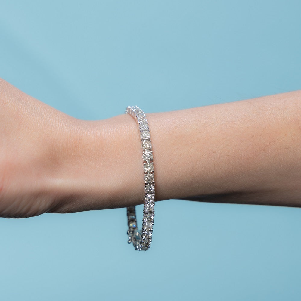 Luxury 14K Gold Diamond Tennis Bracelet - 8.50ct Sparkling Round Cut Stones with Secure 4-Prong Setting (3.8mm Width) | Perfect for Weddings, Anniversaries & Special Occasions