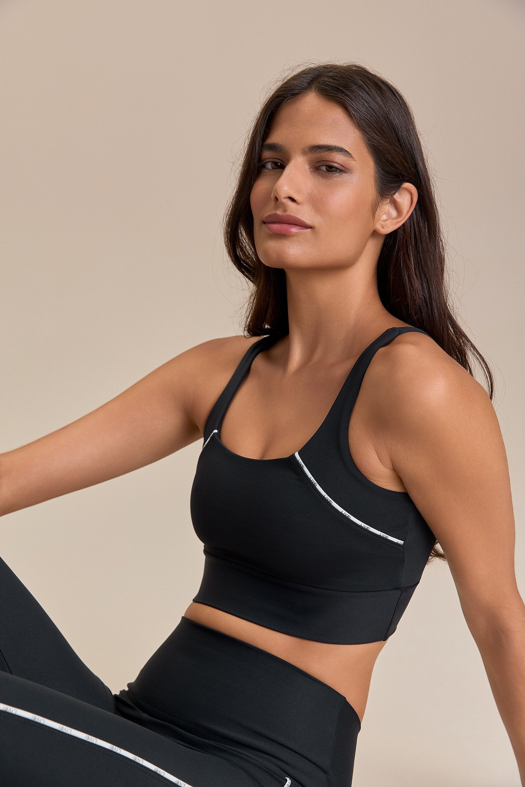 LIVE Sense Pro Piping Sports Bra - High Support Workout Bra for Running, Yoga & Gym - Moisture Wicking & Breathable for Active Women