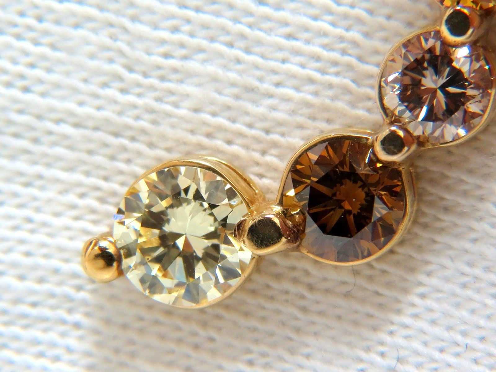 2.06CT Natural Fancy Yellow Orange Brown Light Pink Diamond Pendant Necklace - Elegant Jewelry for Weddings, Anniversaries & Special Occasions