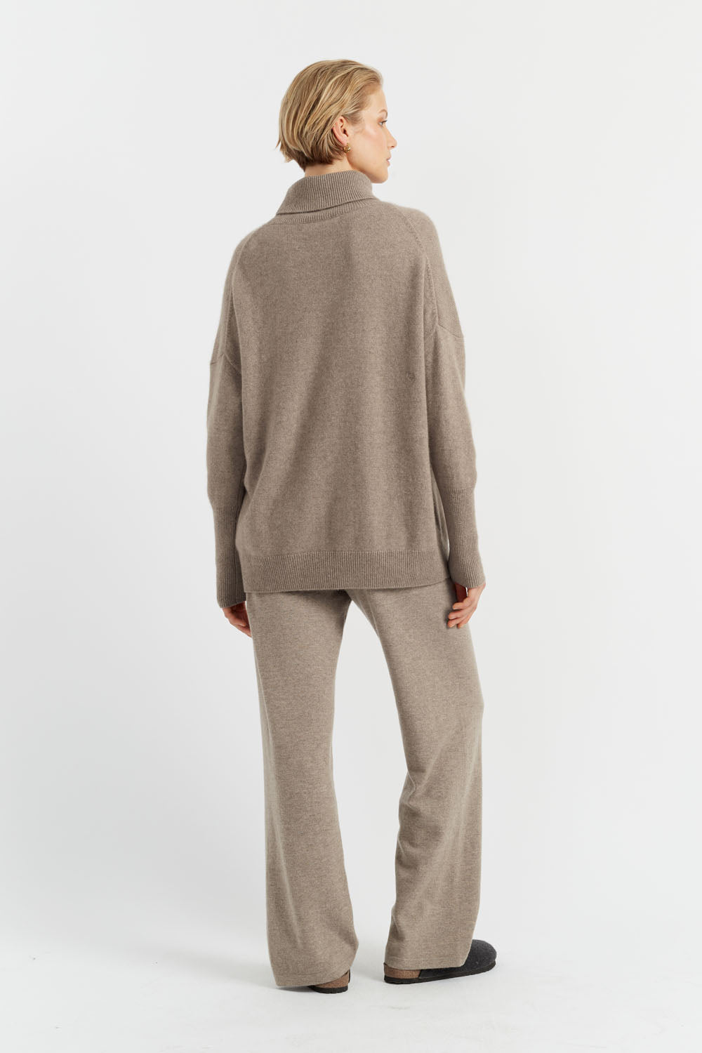 Luxury Soft Cashmere Wide Leg Pants for Women - Cozy Winter Lounge Pants for Home, Office & Travel