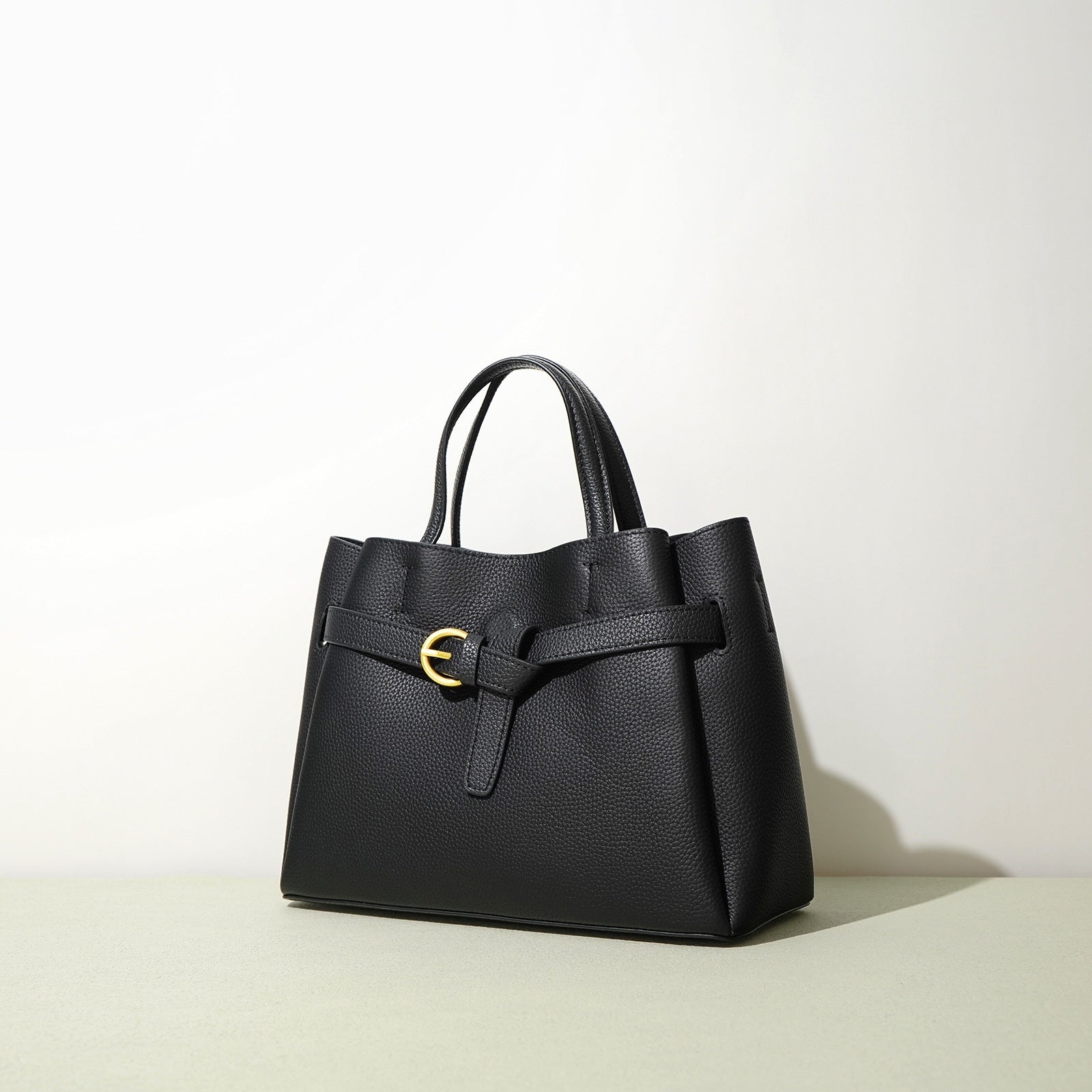 Genuine Leather Tote Bag for Women - Stylish Shoulder Bag & Crossbody Purse - Perfect for Work, Travel and Everyday Use