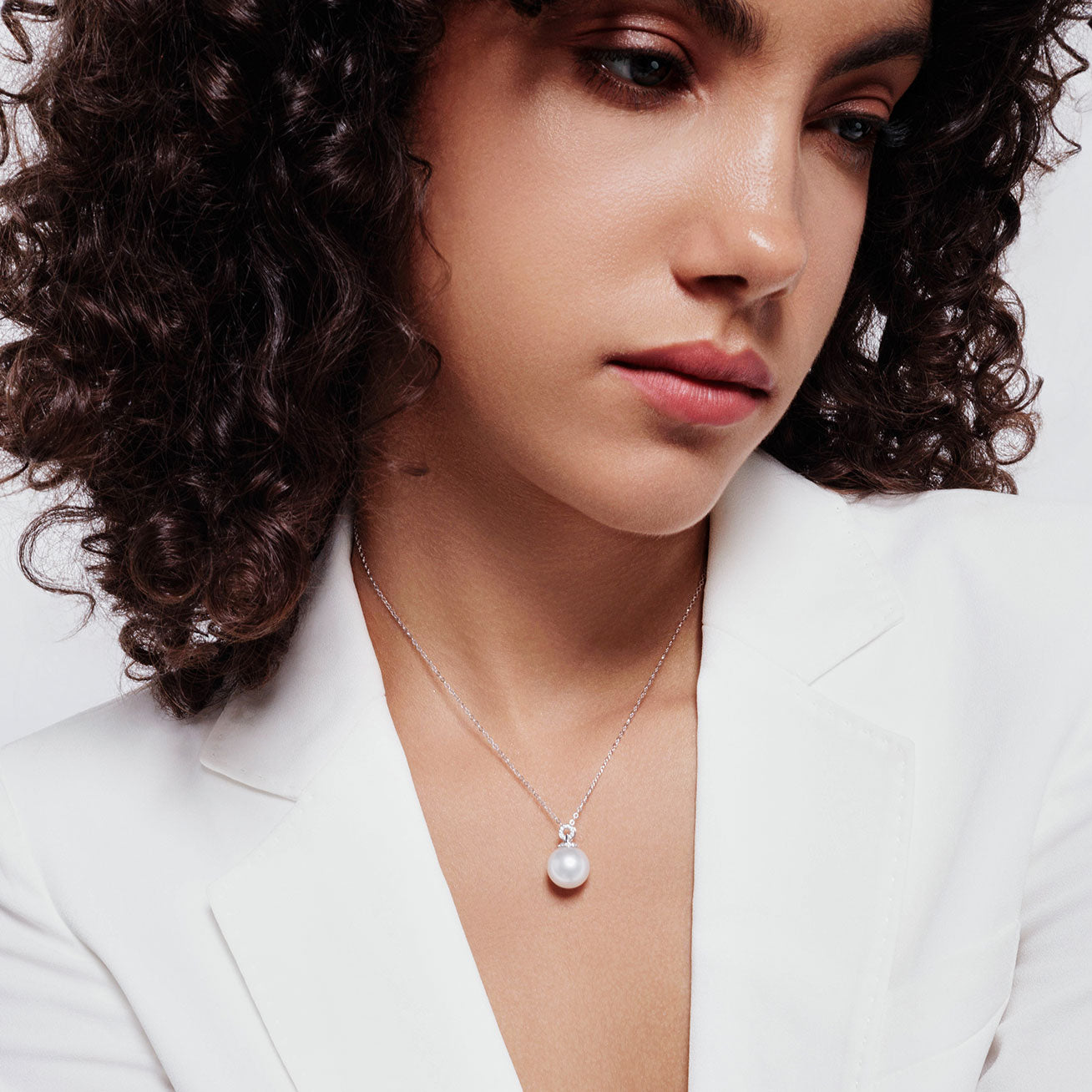 18K Solid Gold Australian White South Sea Pearl Necklace - Elegant Jewelry Gift for Women (KN00284) | Perfect for Weddings, Anniversaries & Special Occasions