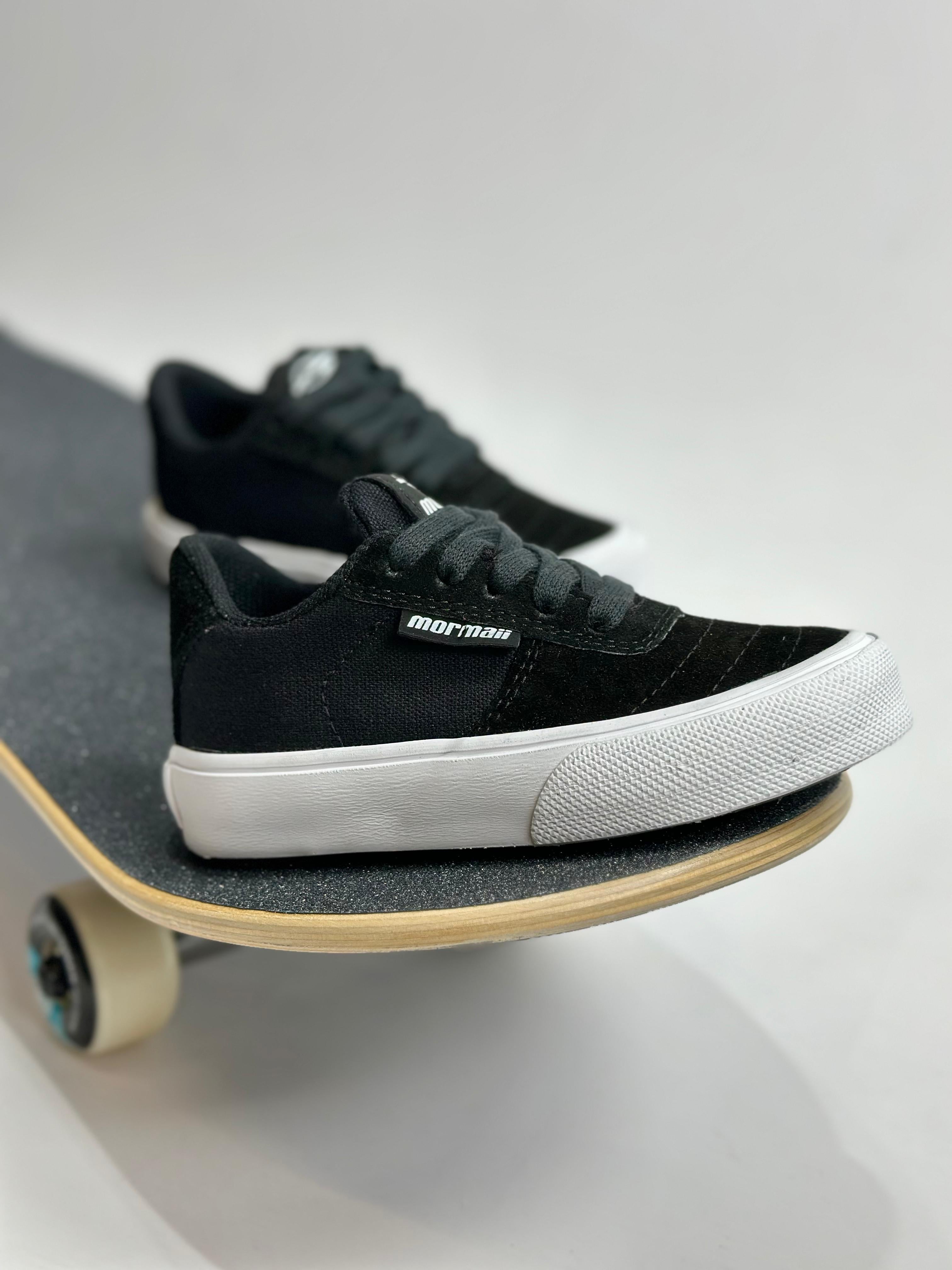 Mormaii Kids Black Sneakers - Lightweight Comfortable Shoes for Boys & Girls - Perfect for School, Play & Outdoor Activities