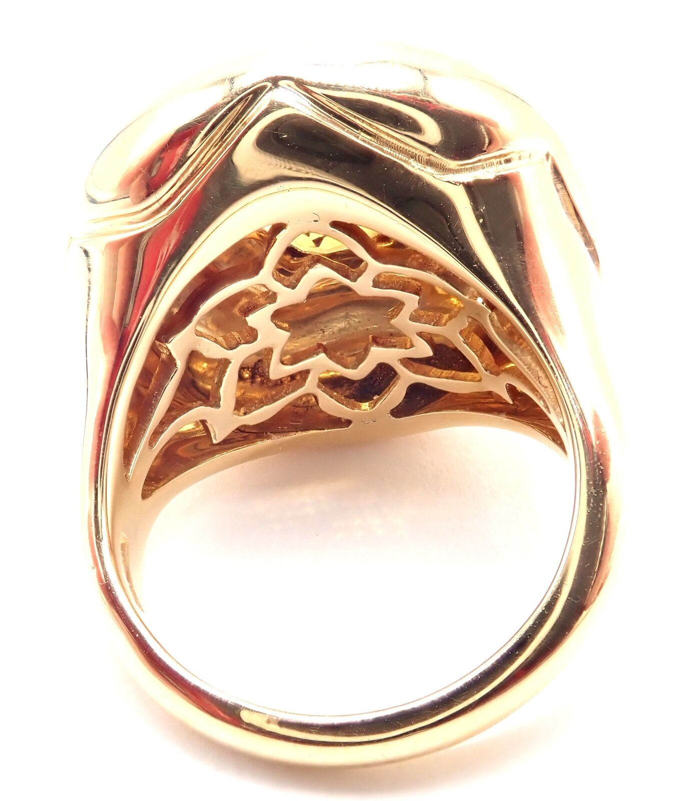 Authentic Bulgari Bvlgari 18k Yellow Gold Star of David Citrine Bombe Ring - Luxury Jewelry for Special Occasions & Gifts