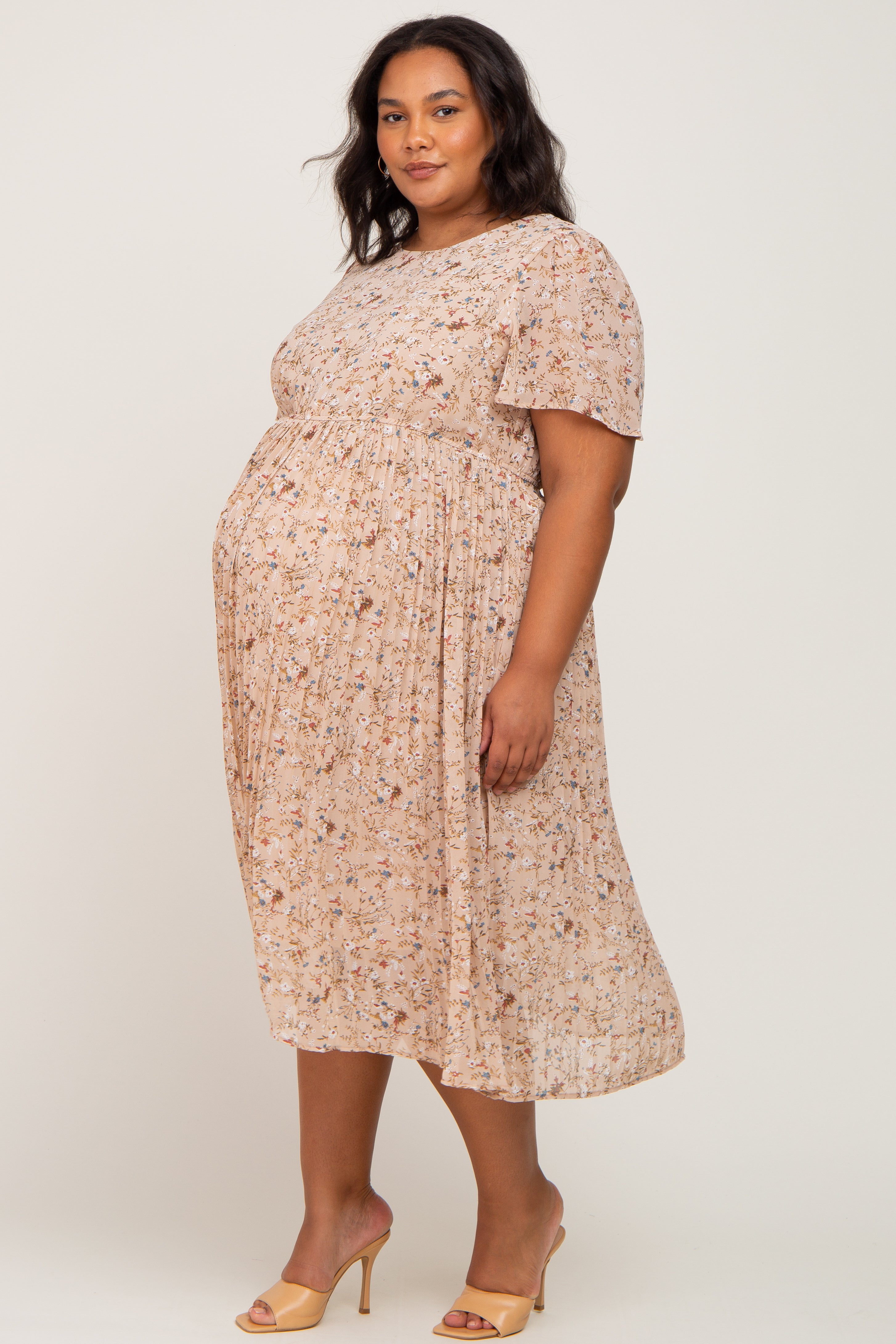 Beige Floral Pleated Chiffon Maternity Dress for Women - Plus Size Midi Length - Perfect for Baby Showers, Maternity Photos & Special Occasions
