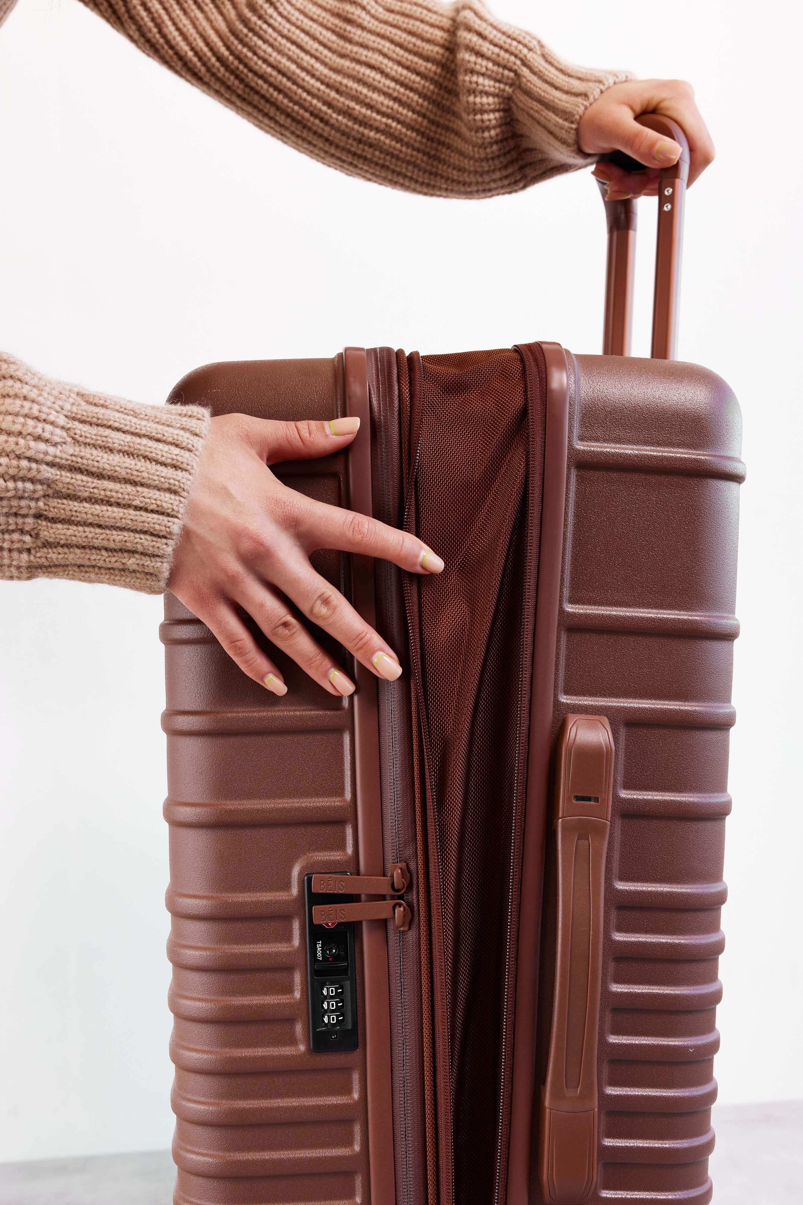 Large Maple Check-In Roller Luggage - Perfect for Air Travel, Business Trips & Vacation Packing