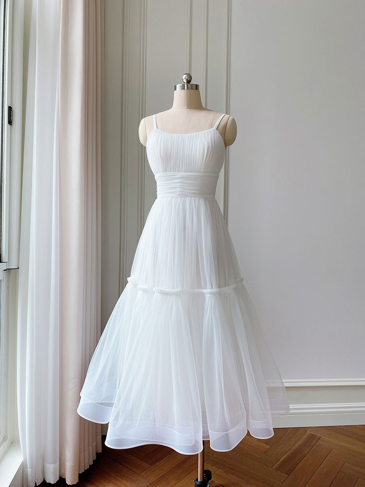 Elegant Green Tulle Short Prom Dress | A-Line Homecoming Dress for Teens | Perfect for Parties, Dances & Special Occasions
