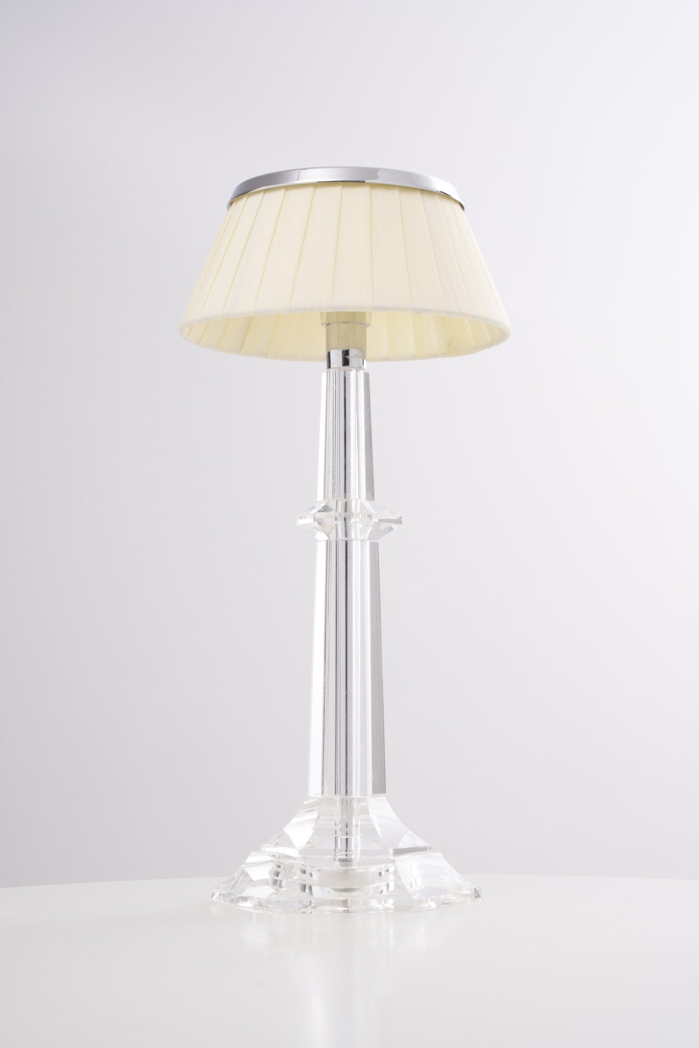 Versailles Table Lamp - Elegant French-Inspired Home Decor for Living Room, Bedroom & Office - Perfect for Ambient Lighting & Stylish Interior Design