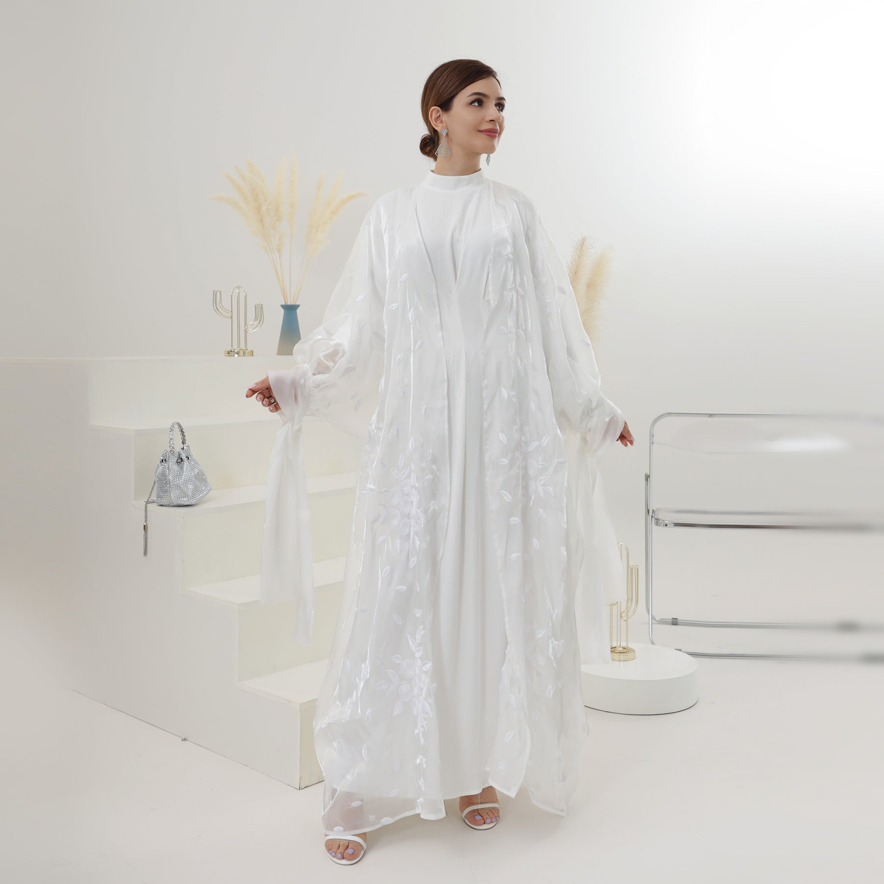 Elegant Daniella White Abaya - Modest Muslim Dress for Women - Perfect for Prayer, Eid, and Special Occasions