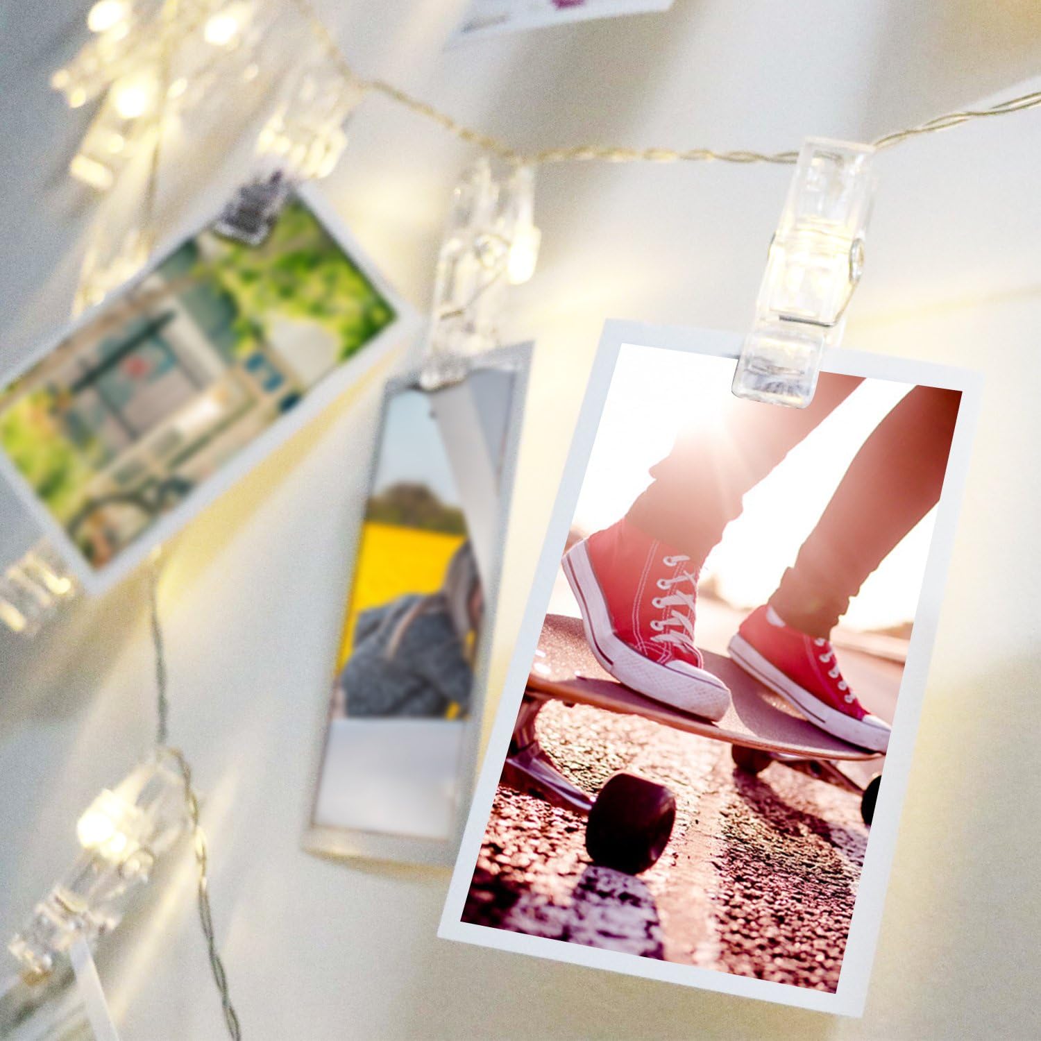 Exqline 40 LED Photo Clip String Lights - 5M Battery Powered Fairy Lights for Hanging Photos, Notes, Cards | Indoor Outdoor Christmas Decorations (Warm White) - Perfect for Bedroom, Wedding, Party & Wall Decor